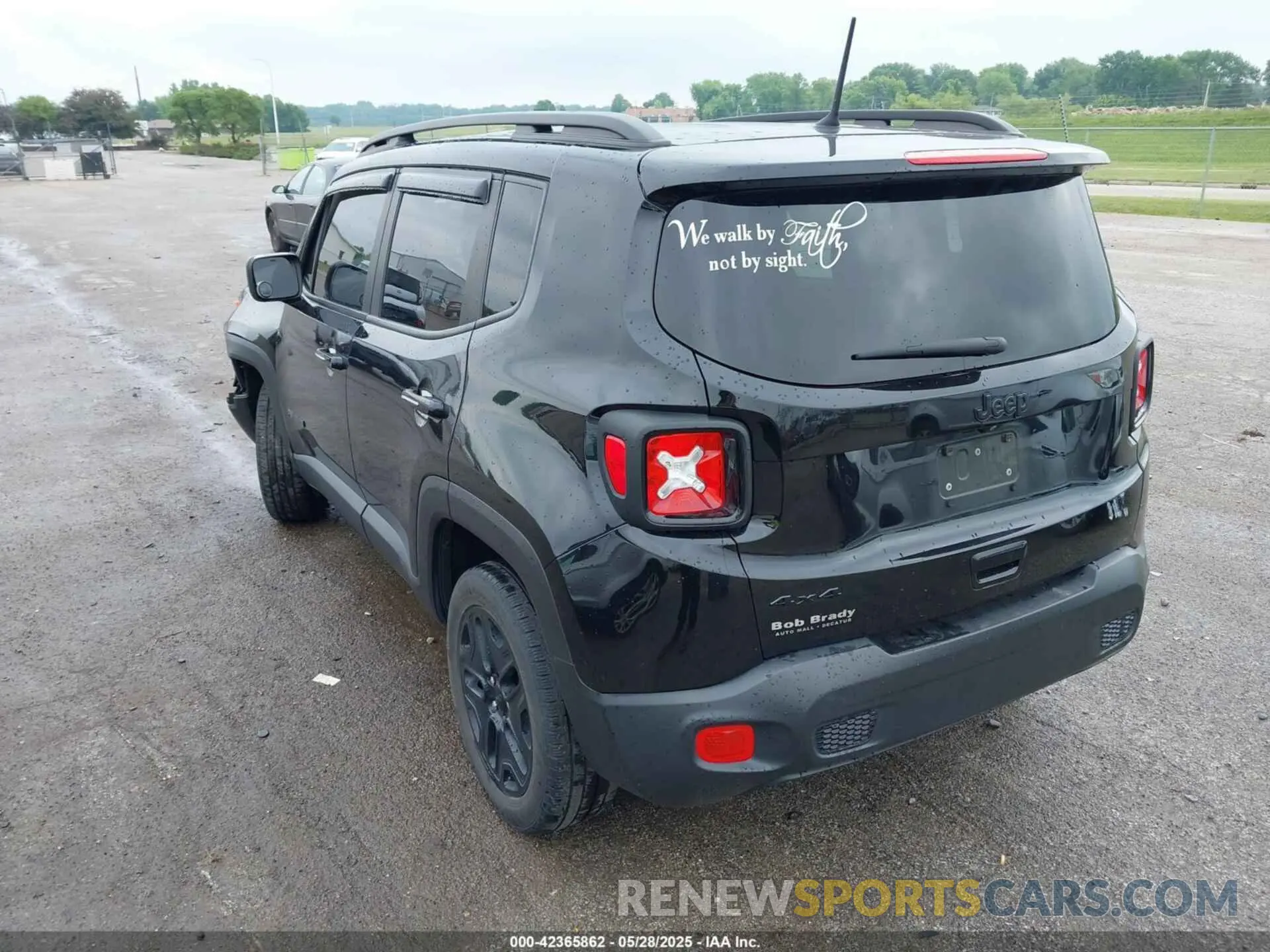 3 fotografías del automóvil dañado ZACNJBAB1LPL13505 JEEP RENEGADE 2020