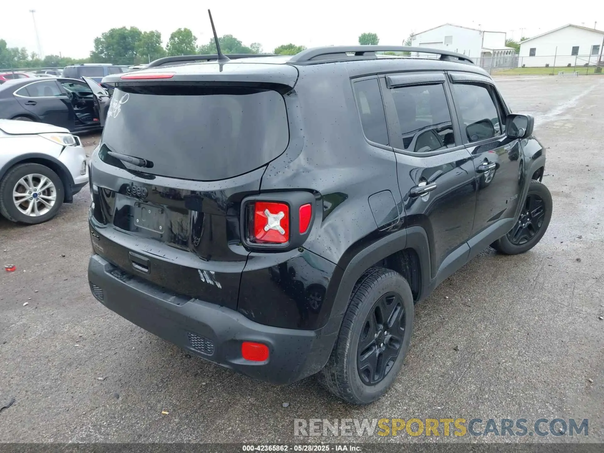 4 fotografías del automóvil dañado ZACNJBAB1LPL13505 JEEP RENEGADE 2020