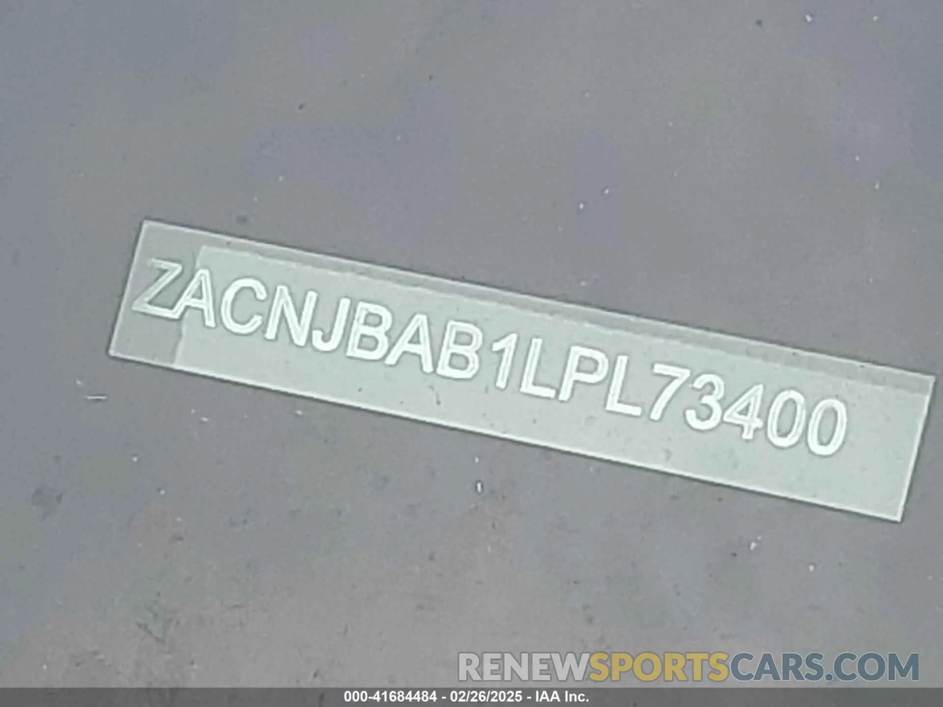 9 fotografías del automóvil dañado ZACNJBAB1LPL73400 JEEP RENEGADE 2020