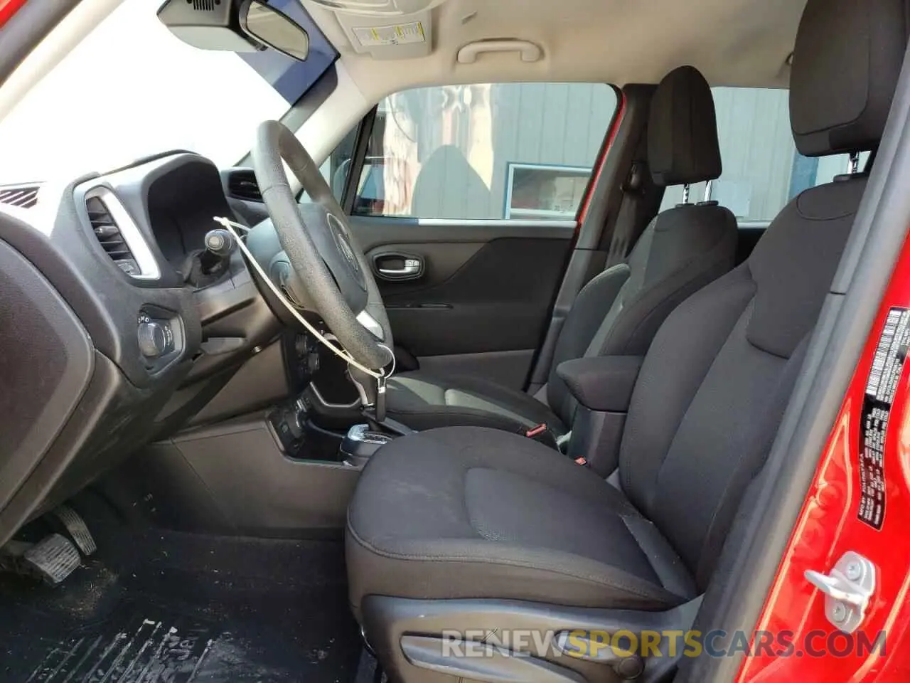 7 fotografías del automóvil dañado ZACNJBAB2LPK96116 JEEP RENEGADE 2020
