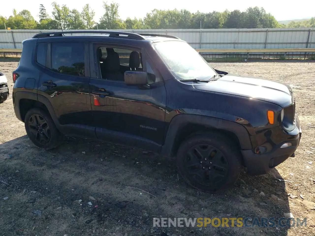 4 fotografías del automóvil dañado ZACNJBAB5LPL03043 JEEP RENEGADE 2020