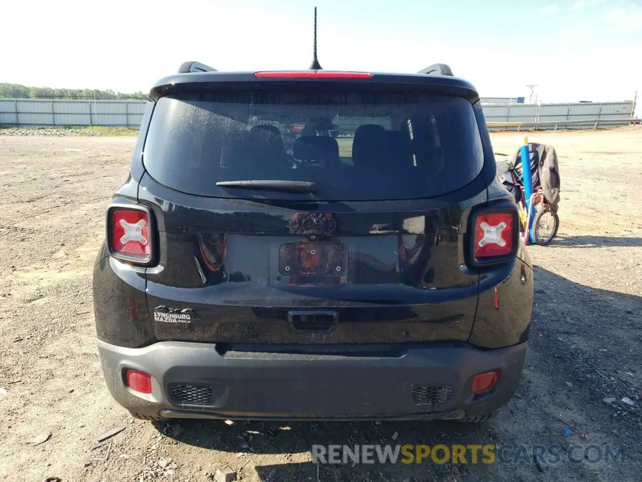 6 fotografías del automóvil dañado ZACNJBAB5LPL03043 JEEP RENEGADE 2020