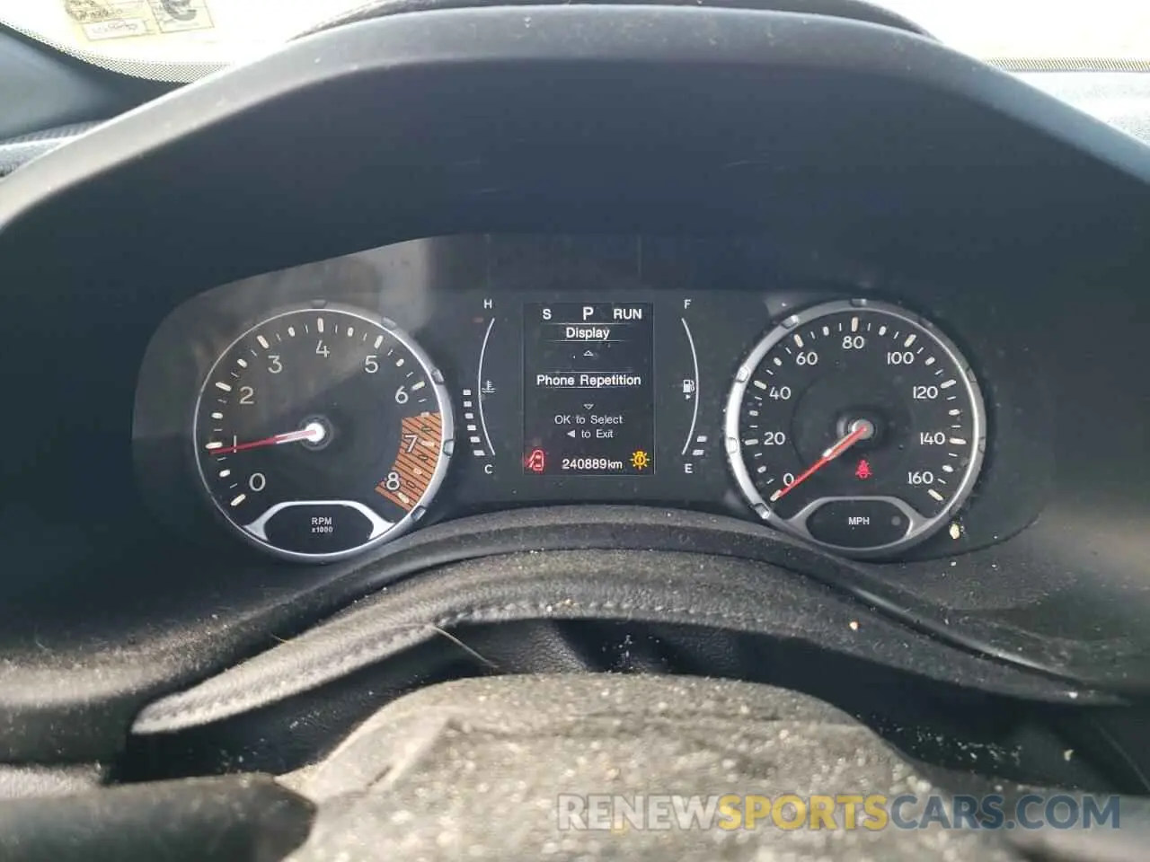 9 fotografías del automóvil dañado ZACNJBAB5LPL03043 JEEP RENEGADE 2020