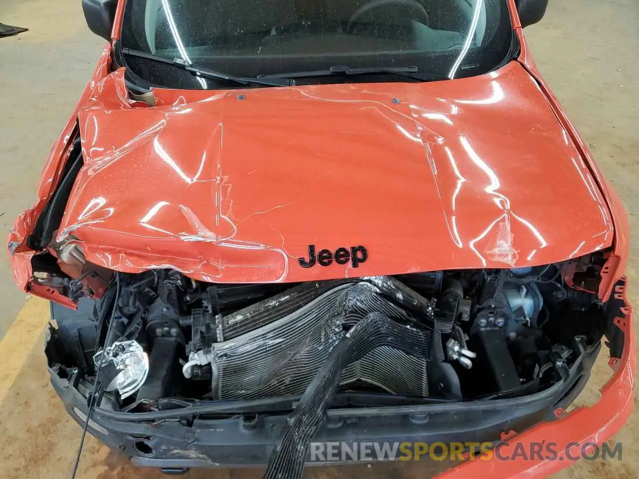 12 fotografías del automóvil dañado ZACNJBAB9LPL86959 JEEP RENEGADE 2020
