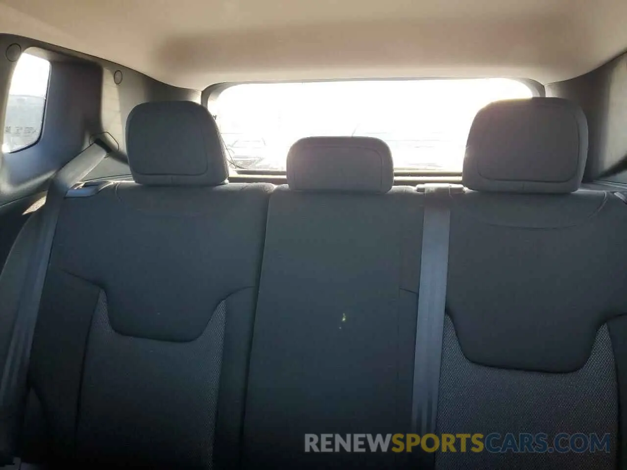 10 fotografías del automóvil dañado ZACNJBABXLPL15799 JEEP RENEGADE 2020