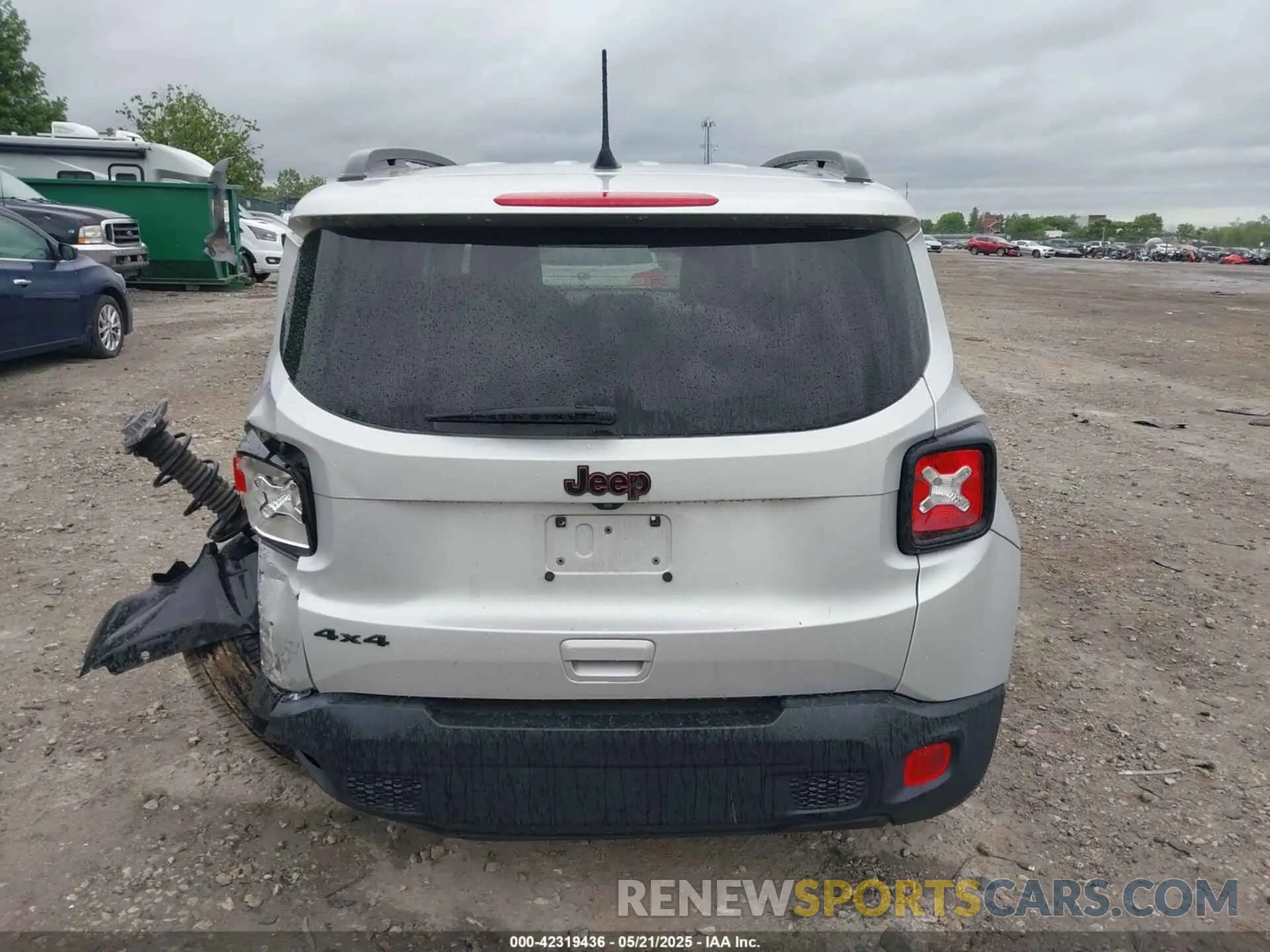 15 fotografías del automóvil dañado ZACNJBBB0LPL76965 JEEP RENEGADE 2020