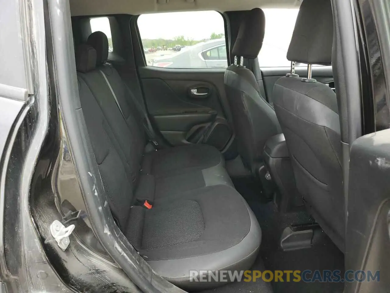 11 fotografías del automóvil dañado ZACNJBBB2LPL41716 JEEP RENEGADE 2020