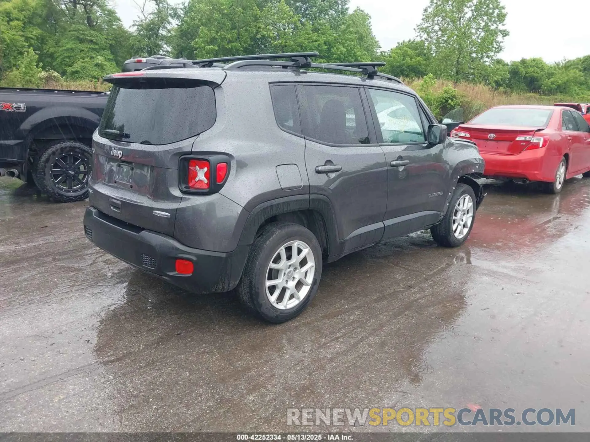 4 fotografías del automóvil dañado ZACNJBBB4LPL28384 JEEP RENEGADE 2020
