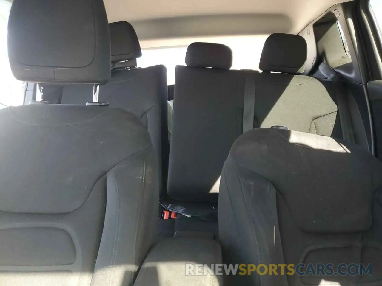 10 fotografías del automóvil dañado ZACNJBBB5LPL73169 JEEP RENEGADE 2020