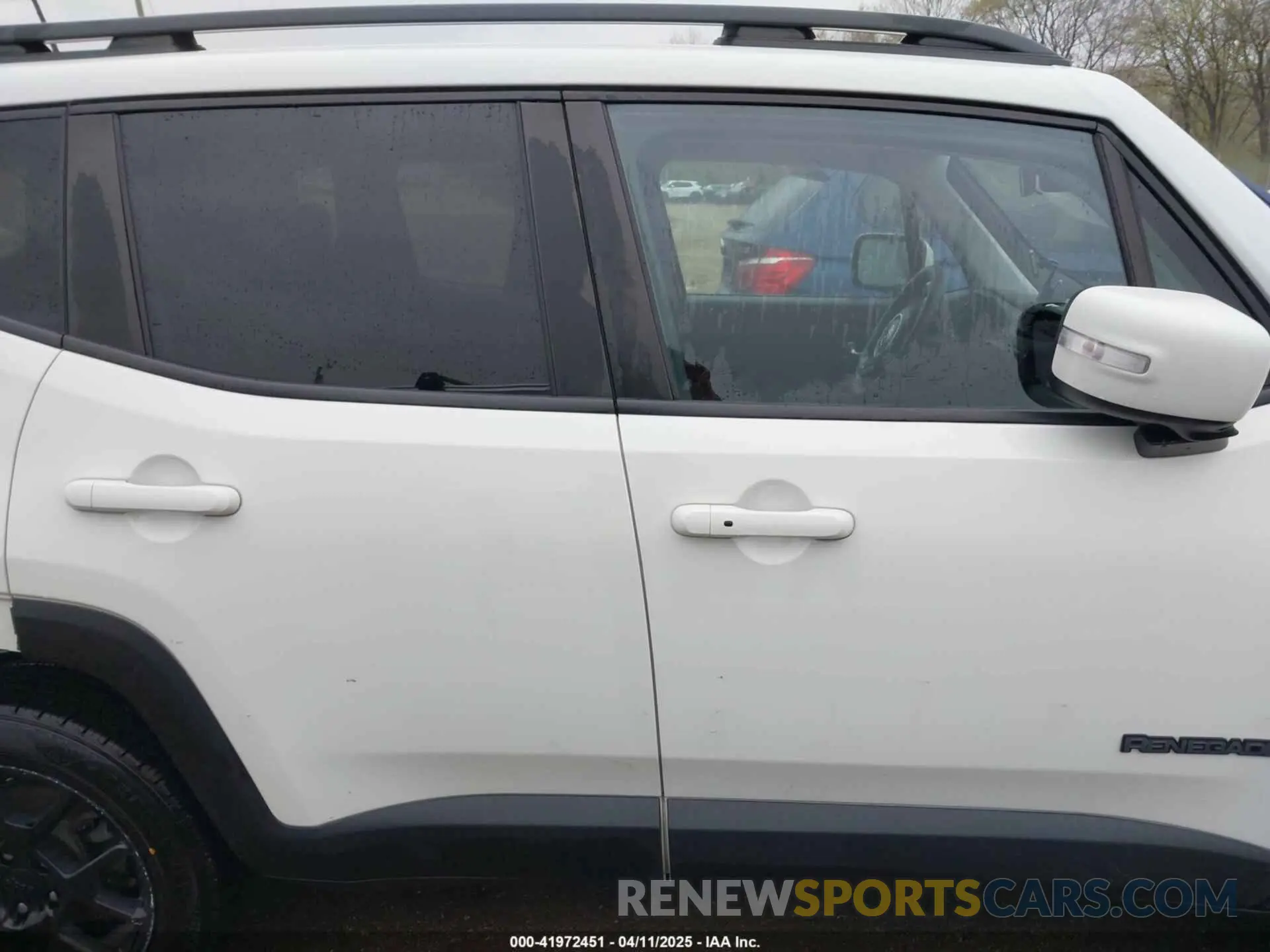 13 fotografías del automóvil dañado ZACNJBBB5LPL90957 JEEP RENEGADE 2020