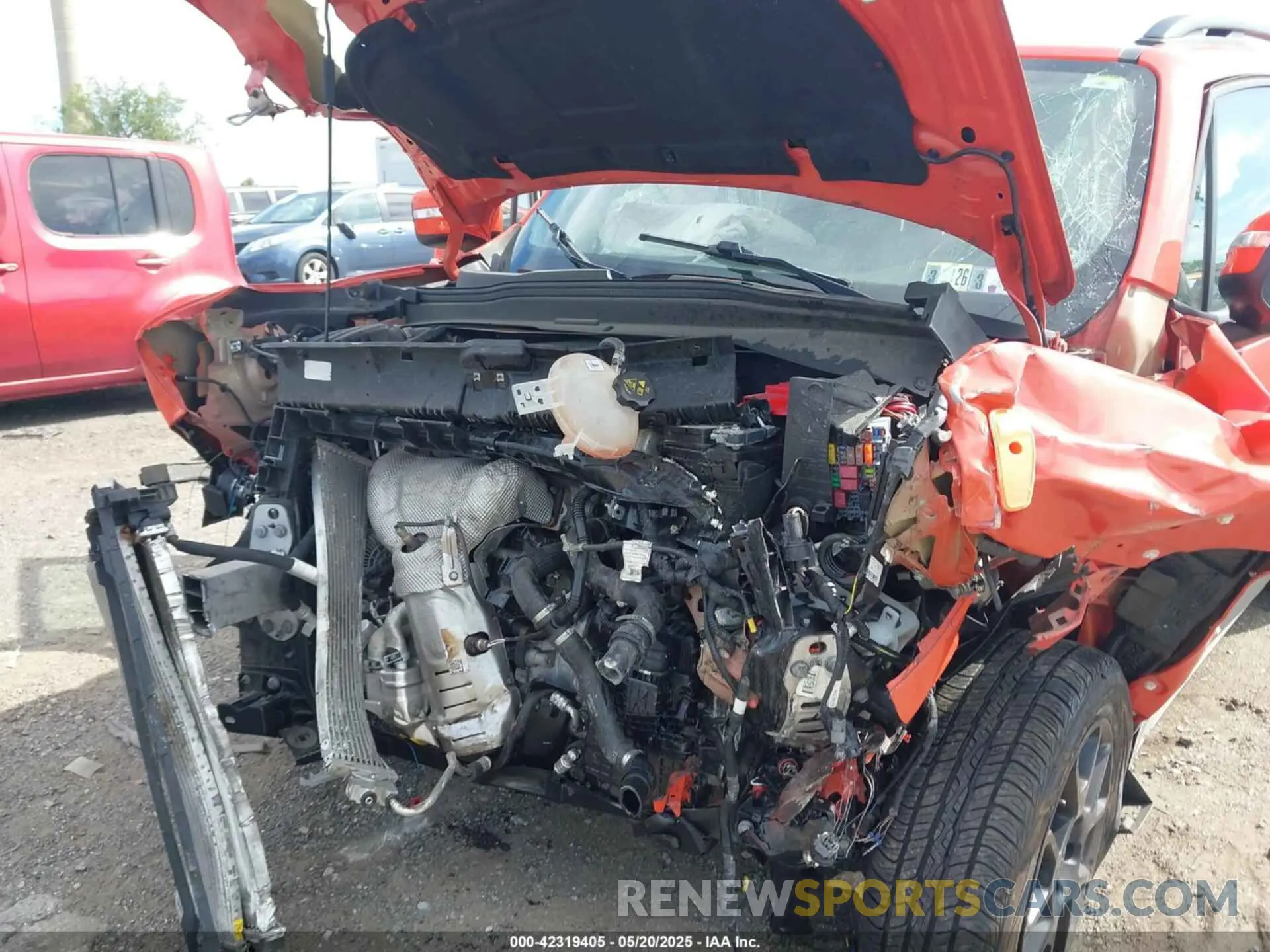 6 fotografías del automóvil dañado ZACNJBBB6LPL13871 JEEP RENEGADE 2020