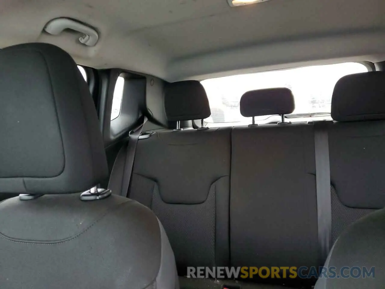10 fotografías del automóvil dañado ZACNJBBB6LPM03411 JEEP RENEGADE 2020