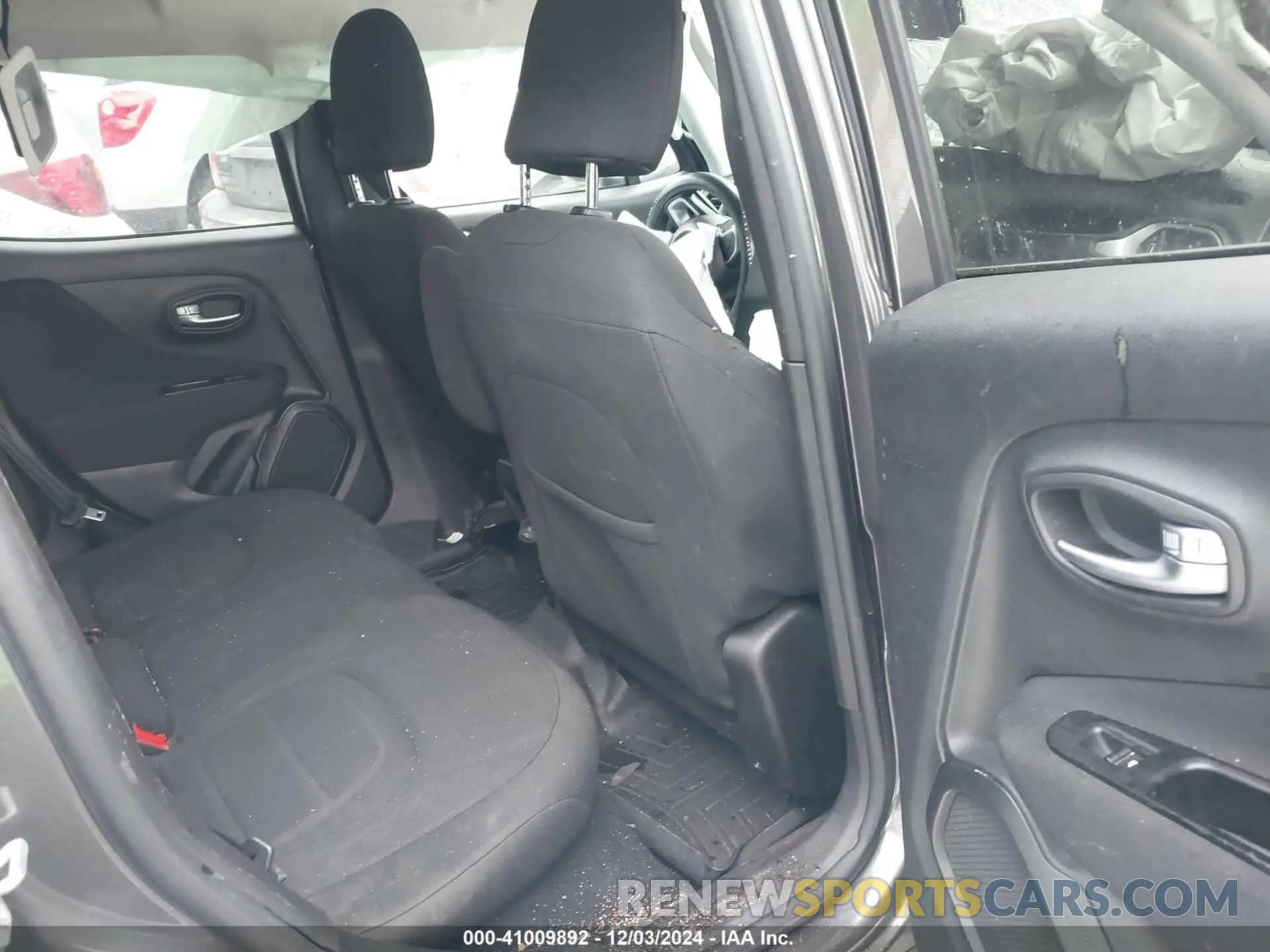 8 fotografías del automóvil dañado ZACNJBBB7LPL67244 JEEP RENEGADE 2020