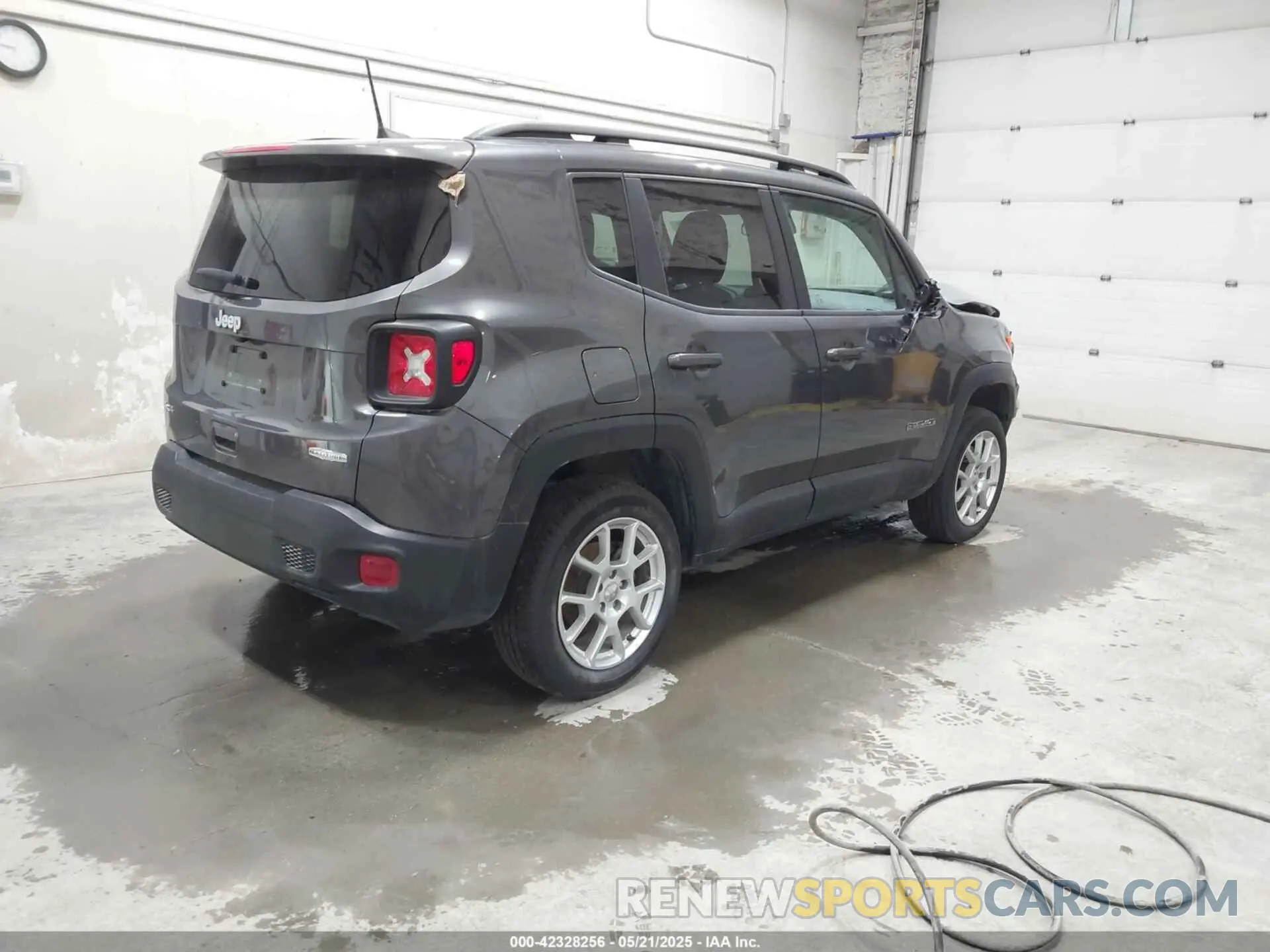 4 fotografías del automóvil dañado ZACNJBBB8LPL19526 JEEP RENEGADE 2020