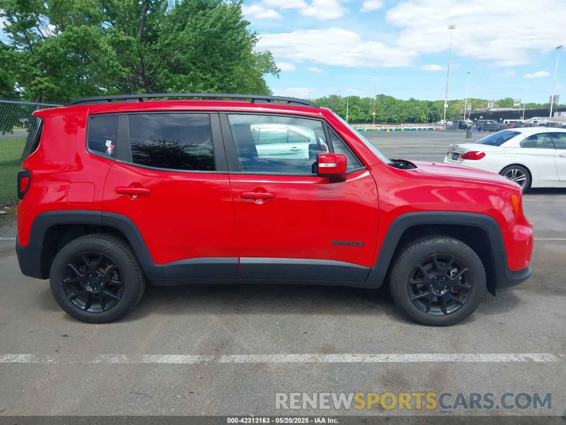 12 fotografías del automóvil dañado ZACNJBBBXLPL84152 JEEP RENEGADE 2020