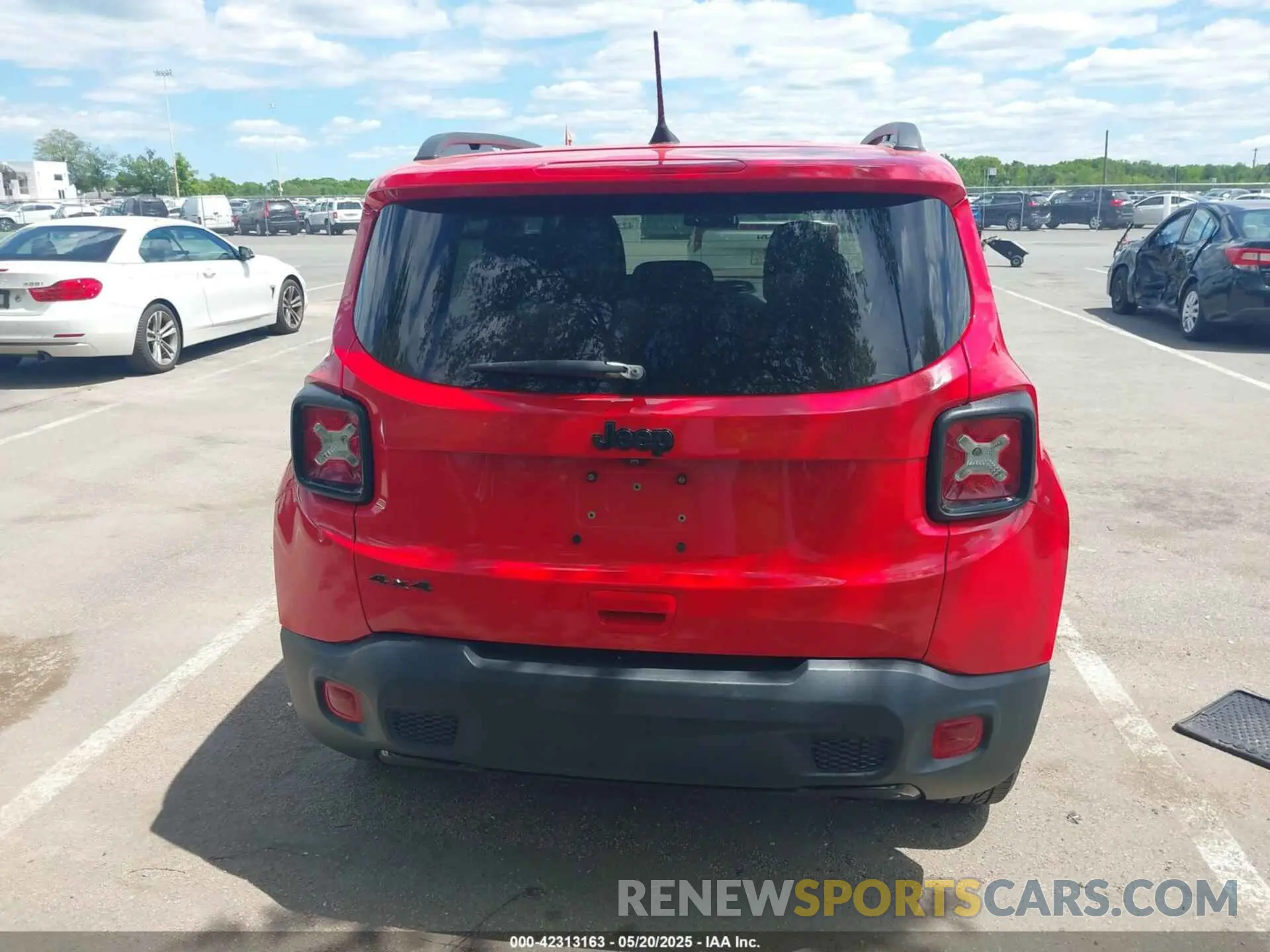 15 fotografías del automóvil dañado ZACNJBBBXLPL84152 JEEP RENEGADE 2020
