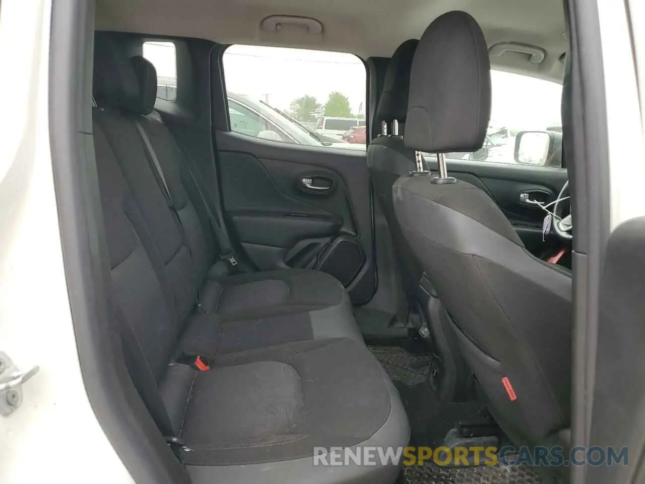 11 fotografías del automóvil dañado ZACNJBC11LPK98282 JEEP RENEGADE 2020