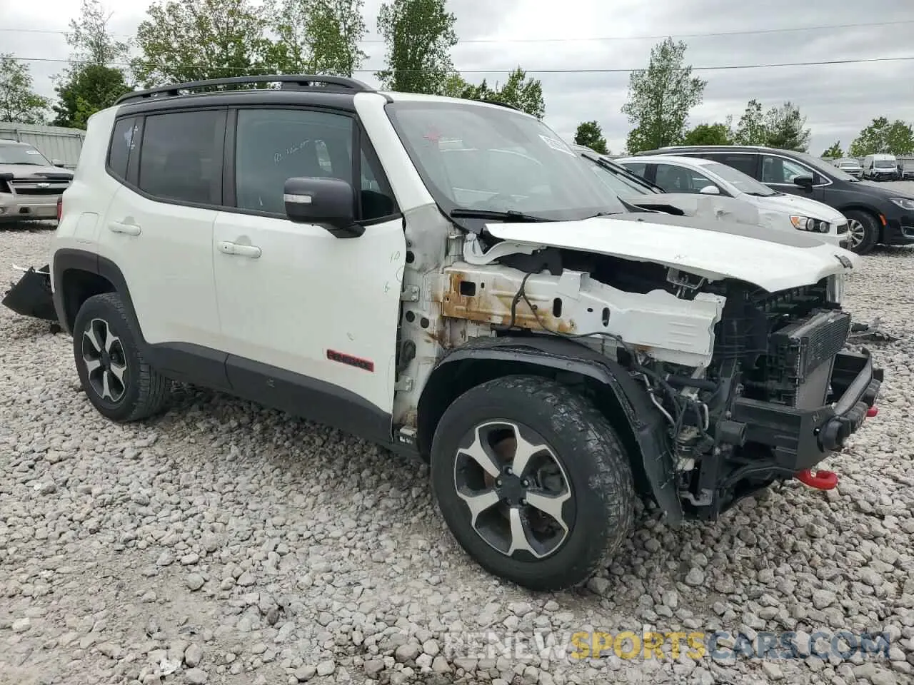 4 fotografías del automóvil dañado ZACNJBC11LPK98282 JEEP RENEGADE 2020