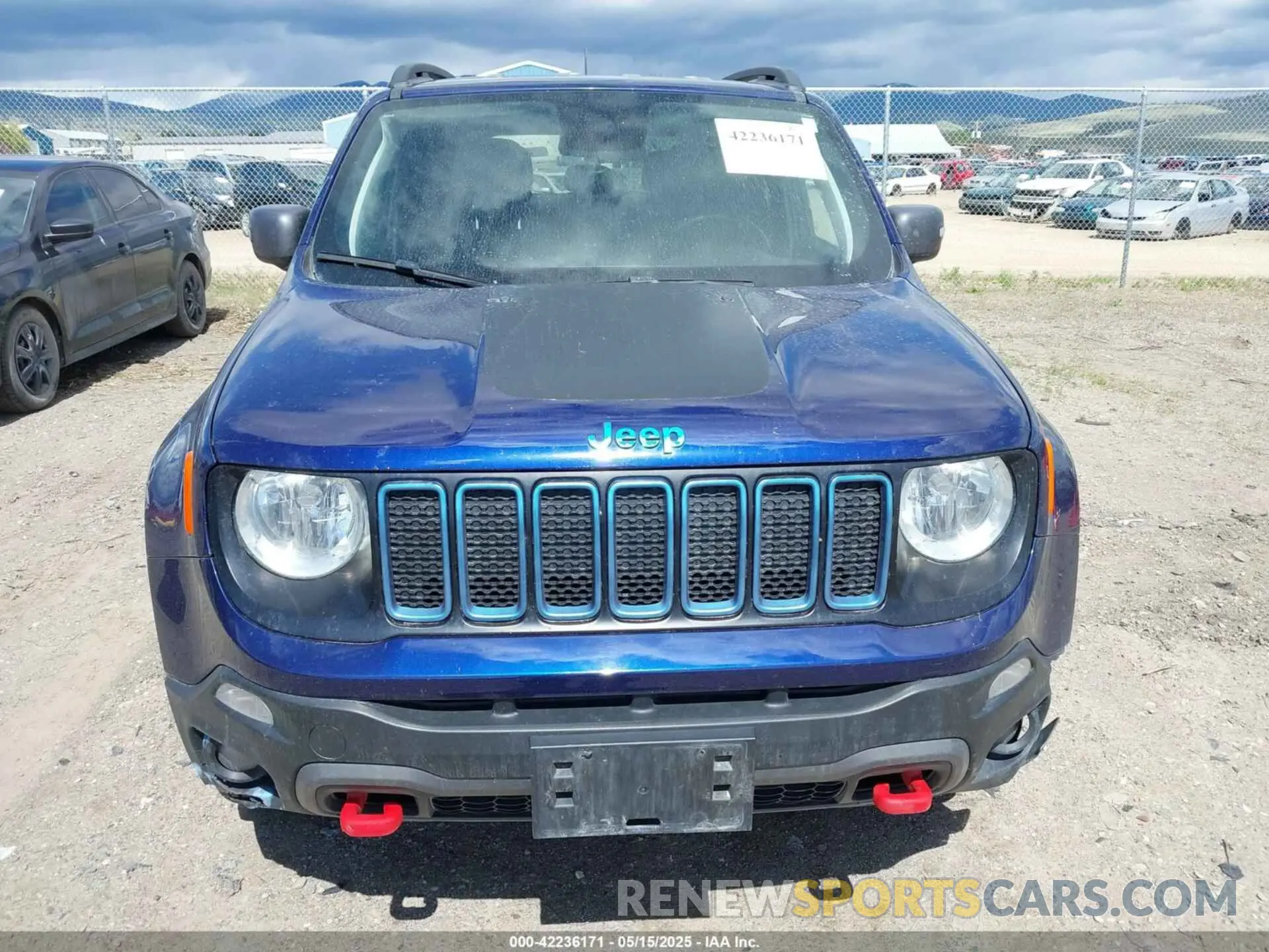 12 fotografías del automóvil dañado ZACNJBC16LPL78404 JEEP RENEGADE 2020