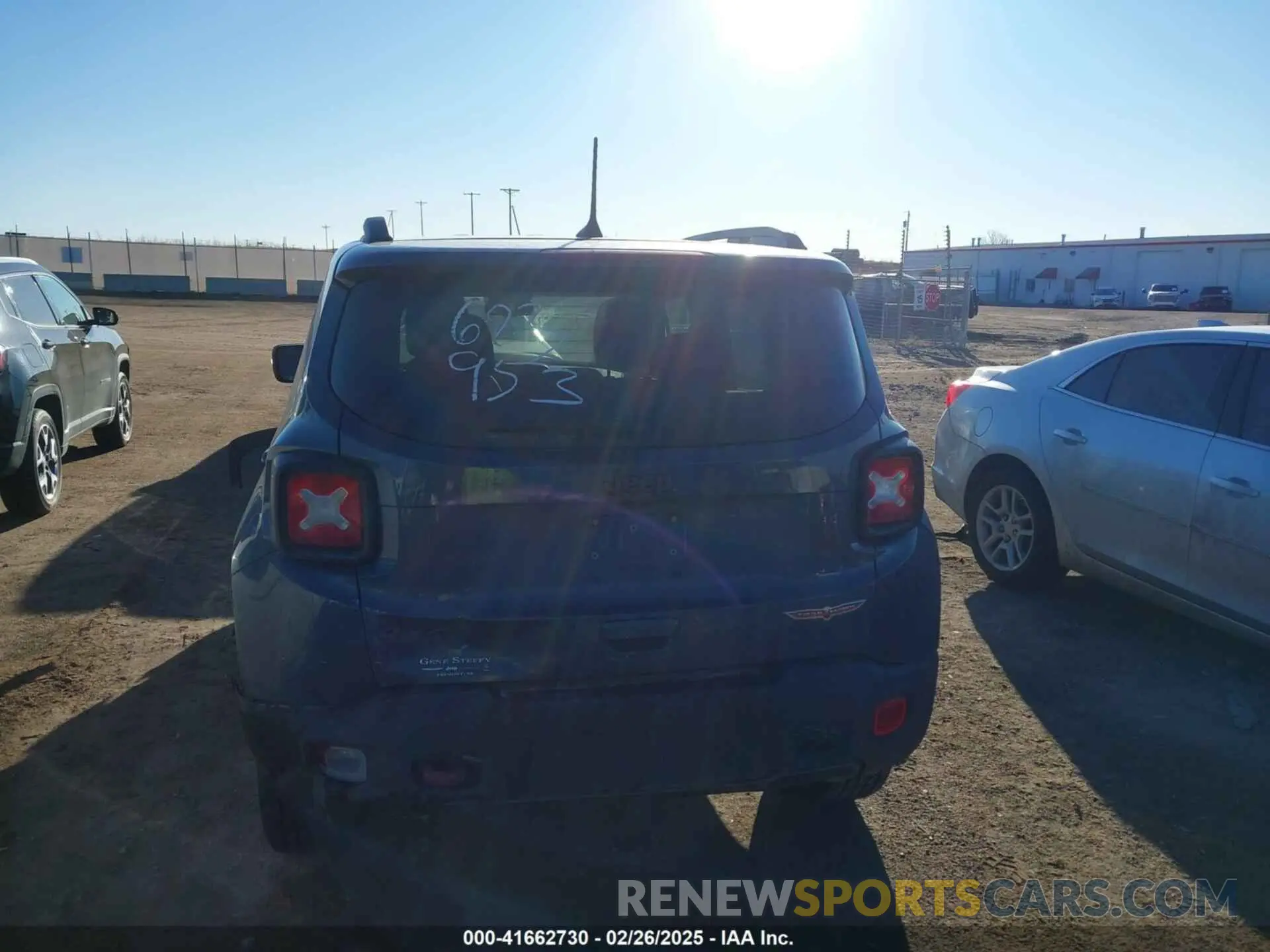 15 fotografías del automóvil dañado ZACNJBC17LPL78475 JEEP RENEGADE 2020