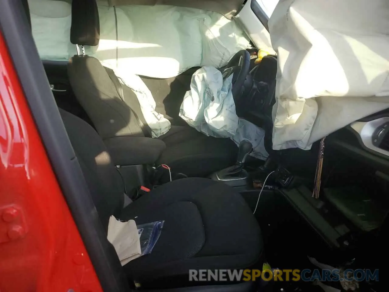 7 fotografías del automóvil dañado ZACNJCAB8MPM21935 JEEP RENEGADE 2021