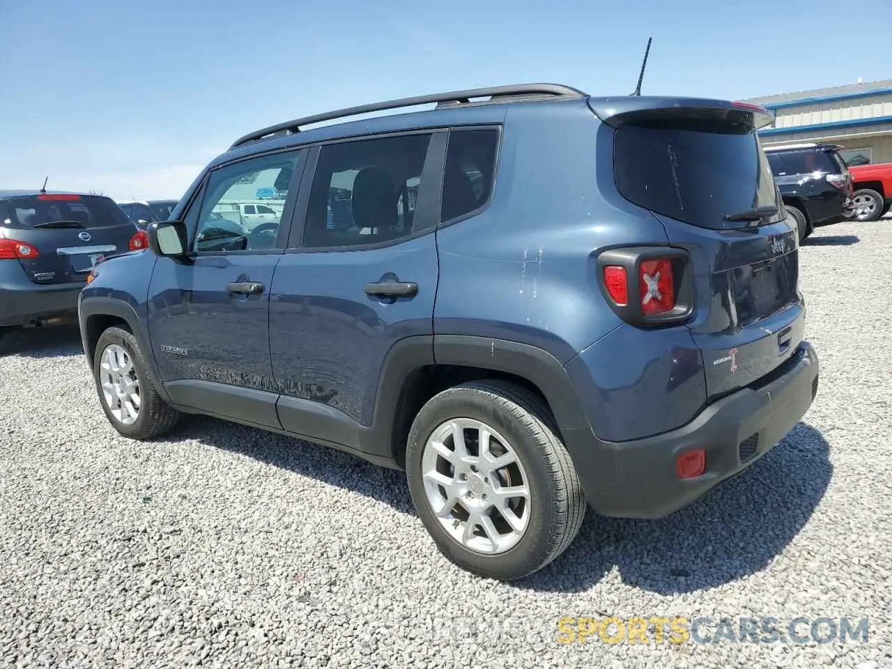 2 fotografías del automóvil dañado ZACNJCAB8MPM95324 JEEP RENEGADE 2021