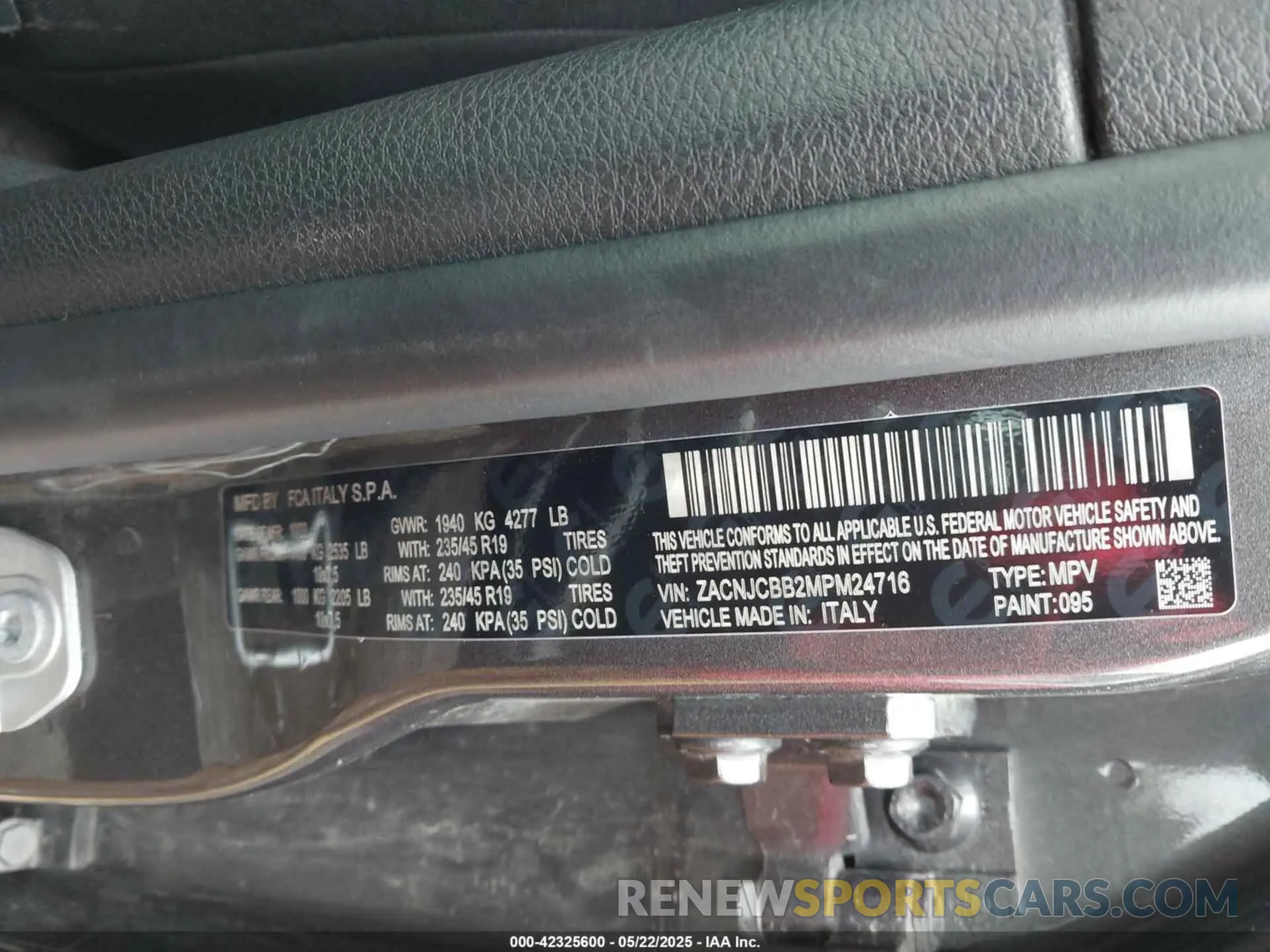 9 fotografías del automóvil dañado ZACNJCBB2MPM24716 JEEP RENEGADE 2021