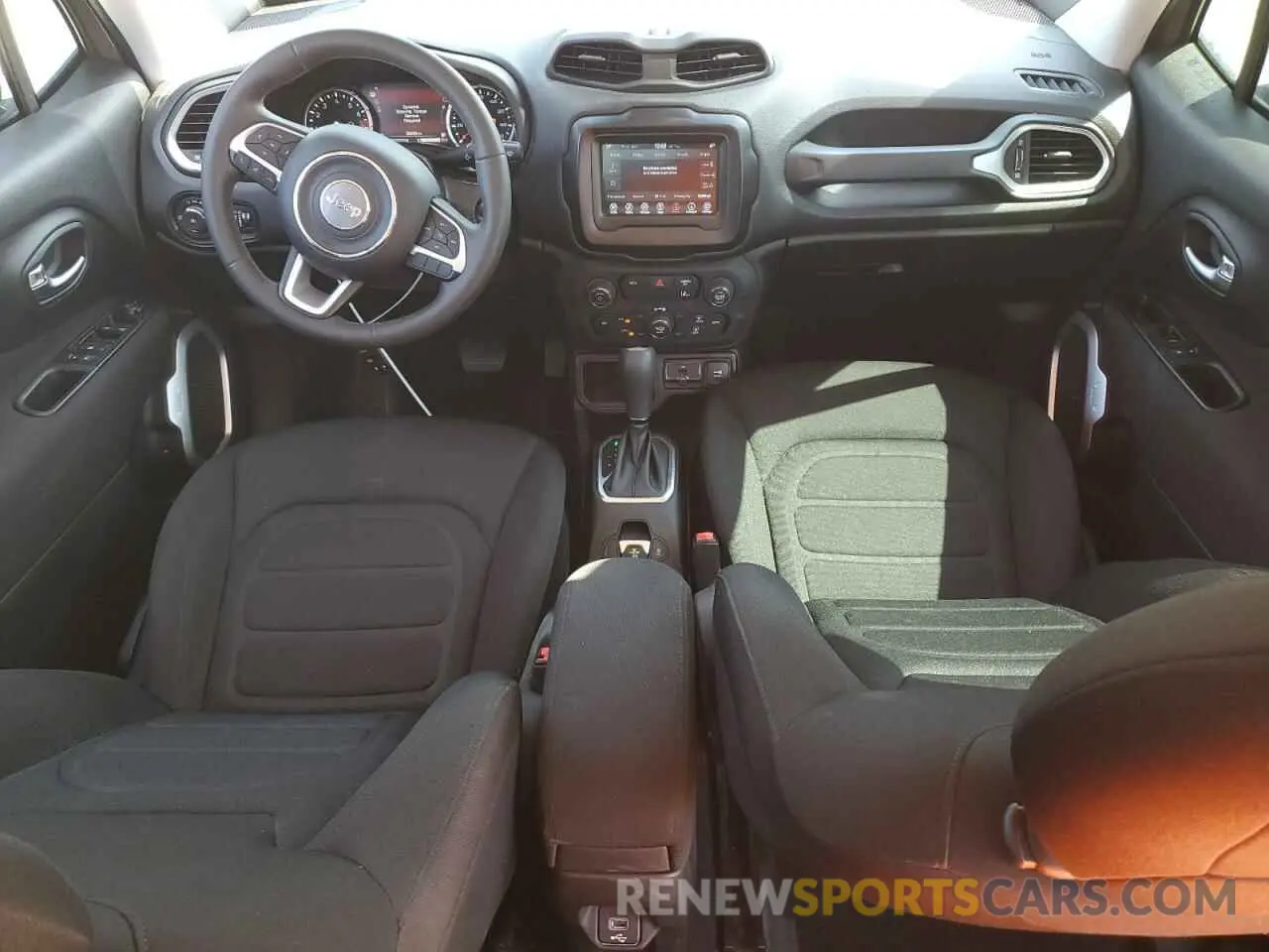 8 fotografías del automóvil dañado ZACNJCBB3MPM33876 JEEP RENEGADE 2021