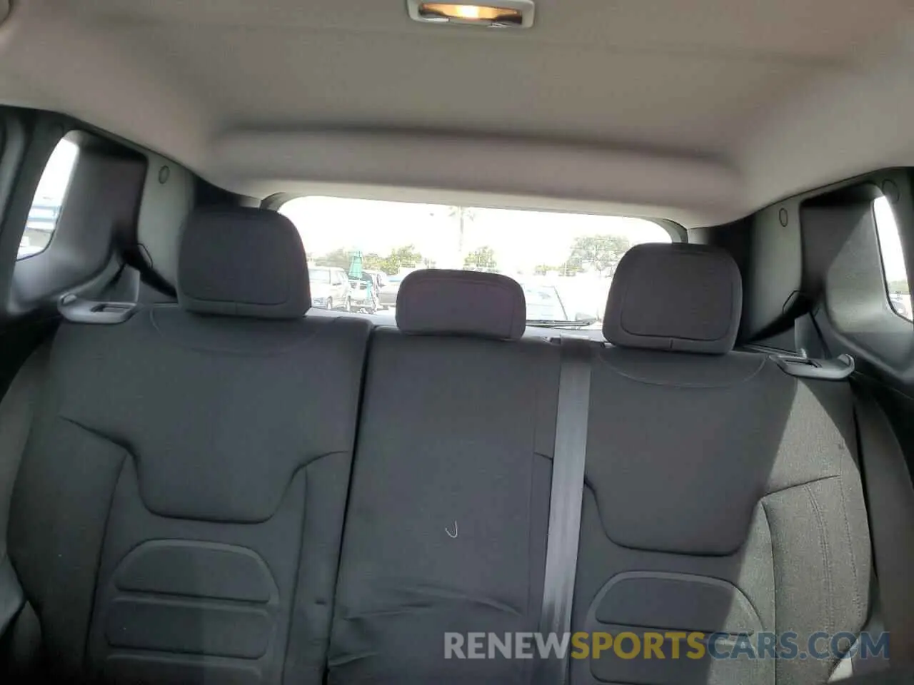 10 fotografías del automóvil dañado ZACNJCBB3MPN16000 JEEP RENEGADE 2021