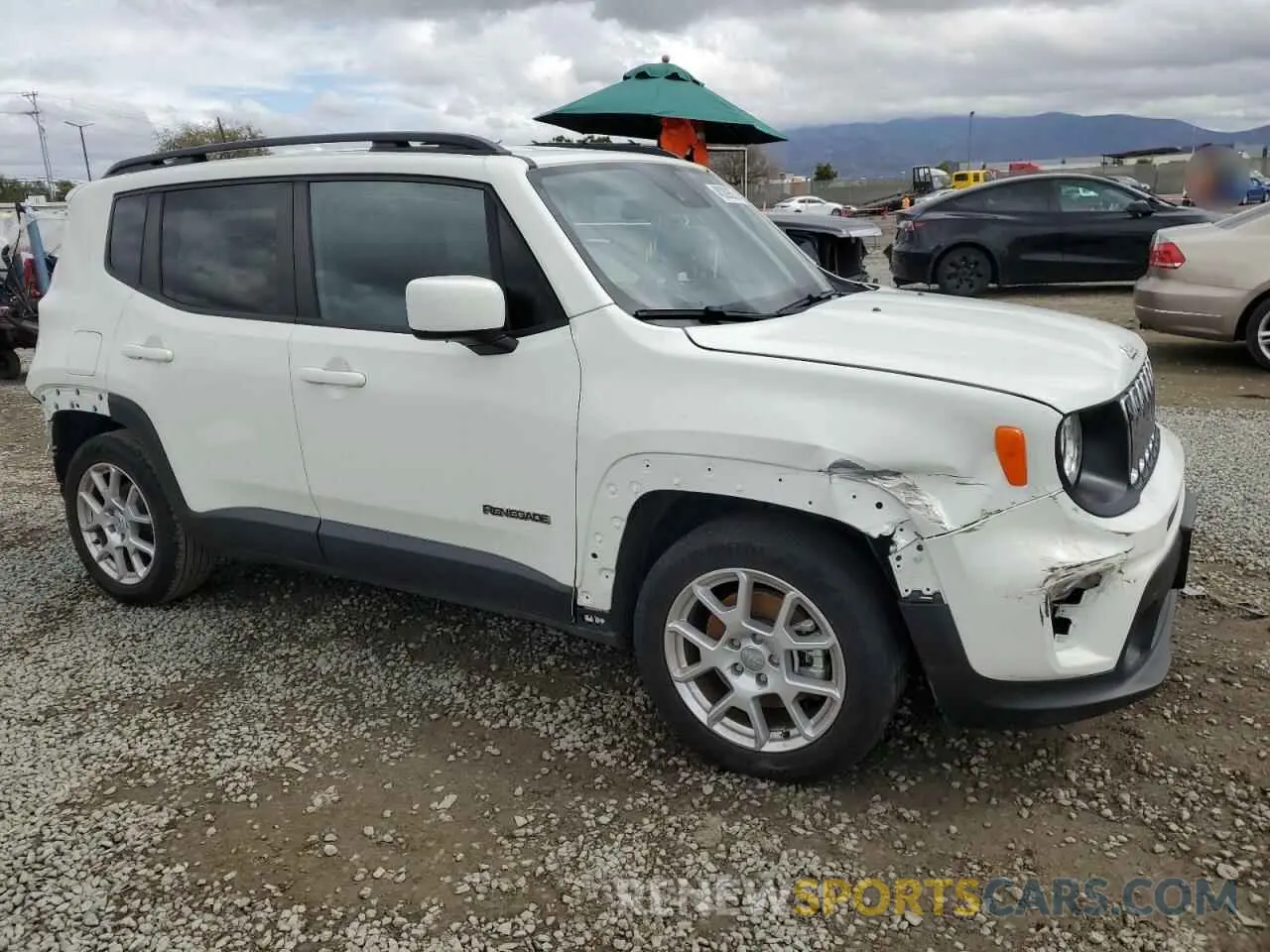 4 fotografías del automóvil dañado ZACNJCBB3MPN16000 JEEP RENEGADE 2021