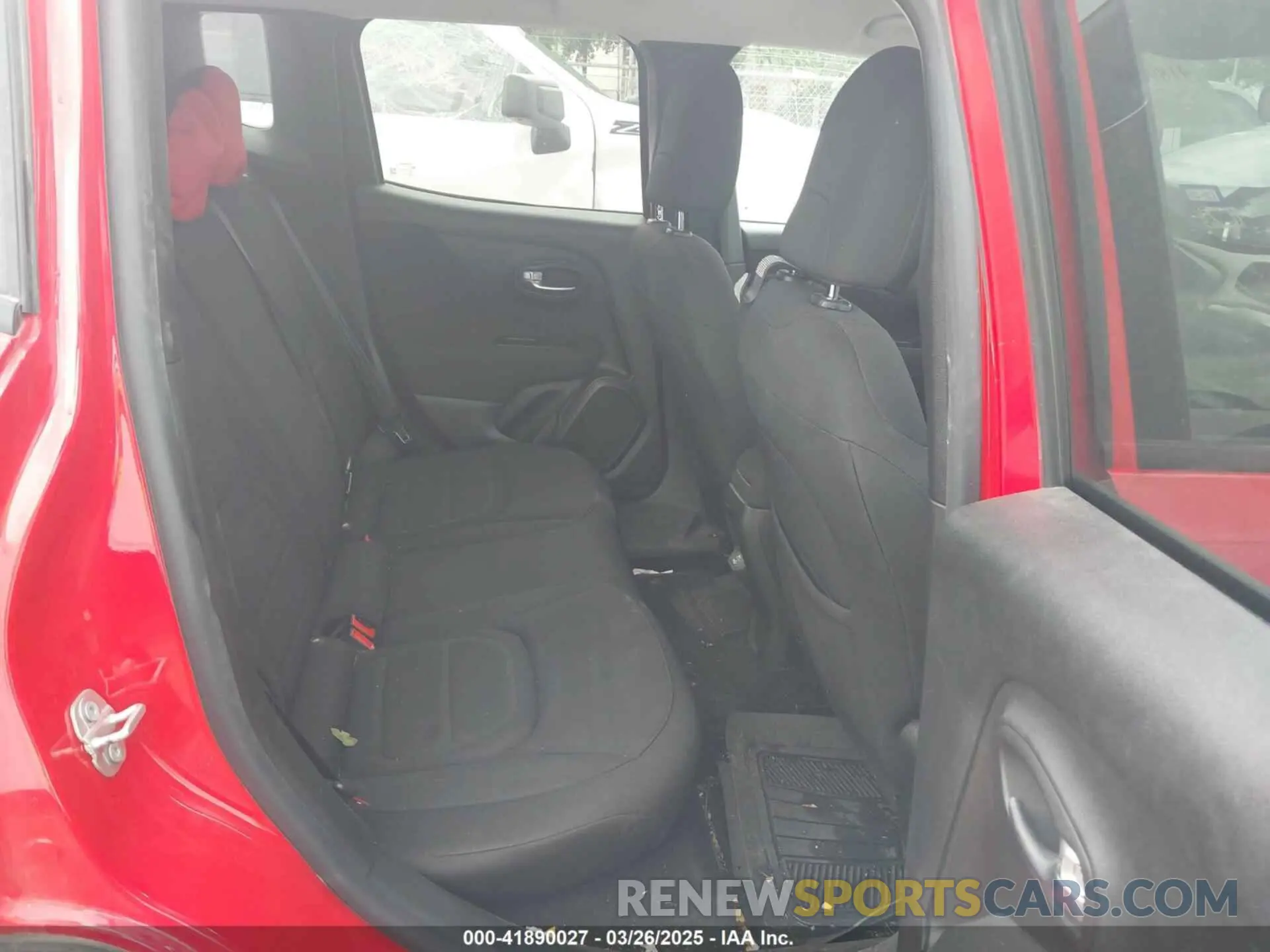 8 fotografías del automóvil dañado ZACNJCBB4MPM30453 JEEP RENEGADE 2021