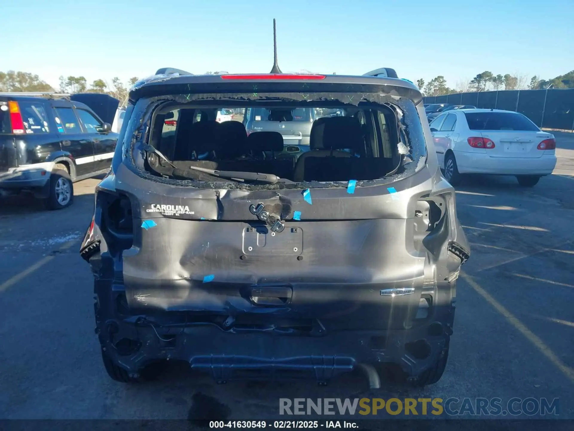 17 fotografías del automóvil dañado ZACNJCBB4MPN26955 JEEP RENEGADE 2021
