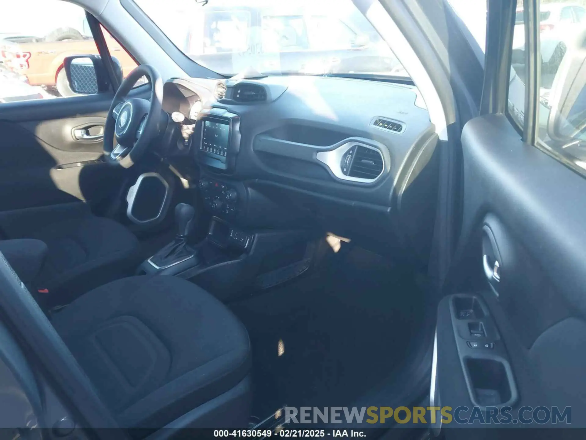 5 fotografías del automóvil dañado ZACNJCBB4MPN26955 JEEP RENEGADE 2021