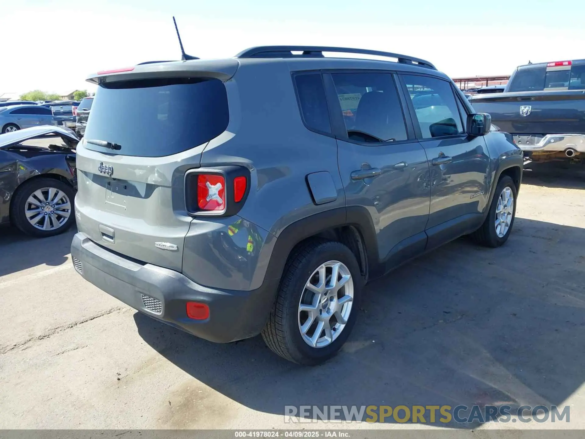 4 fotografías del automóvil dañado ZACNJCBB6MPN22907 JEEP RENEGADE 2021