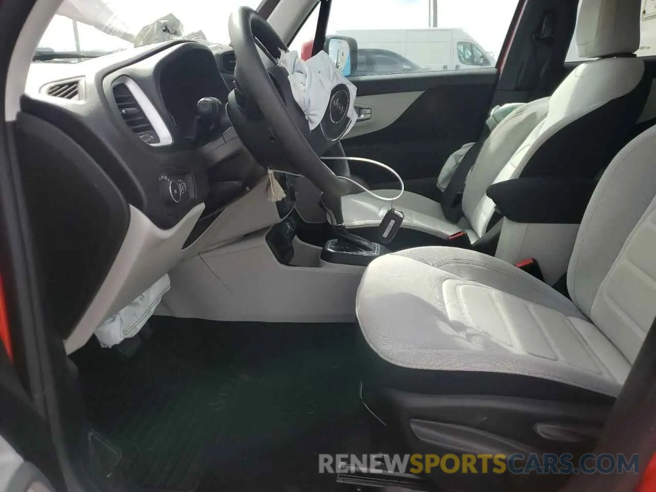 7 fotografías del automóvil dañado ZACNJCBB7MPM58036 JEEP RENEGADE 2021