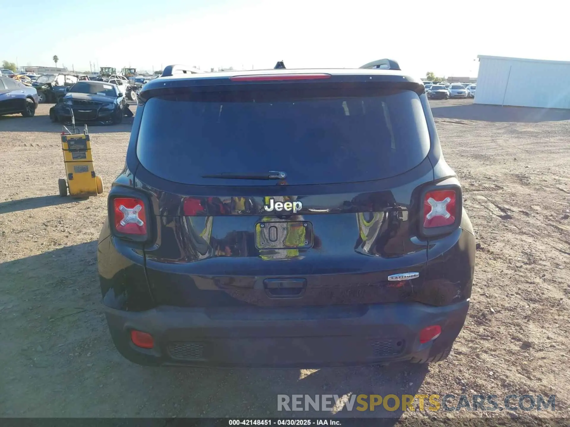 15 fotografías del automóvil dañado ZACNJCBB7MPN23127 JEEP RENEGADE 2021