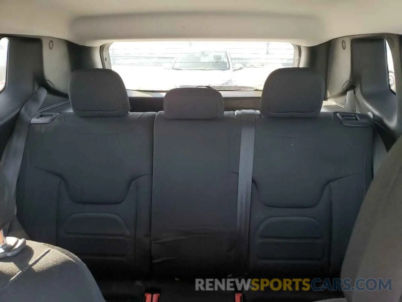 10 fotografías del automóvil dañado ZACNJCBB7MPN28103 JEEP RENEGADE 2021
