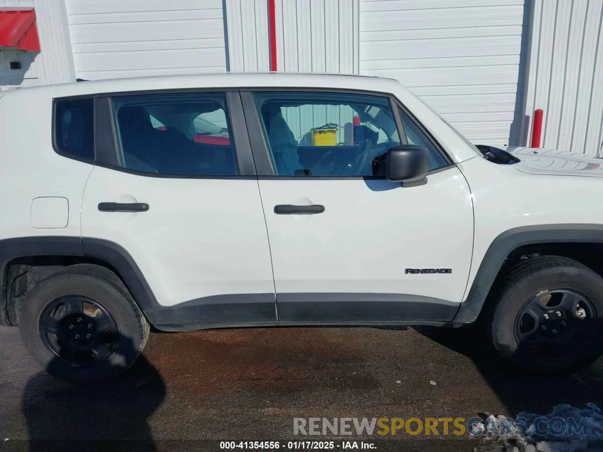 13 fotografías del automóvil dañado ZACNJDAB0MPN28743 JEEP RENEGADE 2021