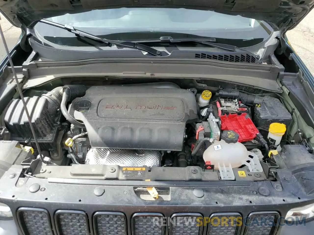 12 fotografías del automóvil dañado ZACNJDAB1MPM46410 JEEP RENEGADE 2021