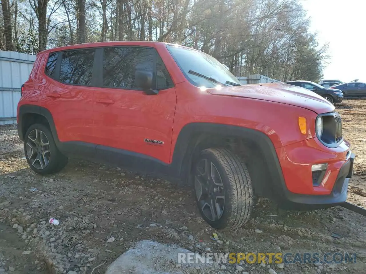 4 fotografías del automóvil dañado ZACNJDAB6MPM22488 JEEP RENEGADE 2021