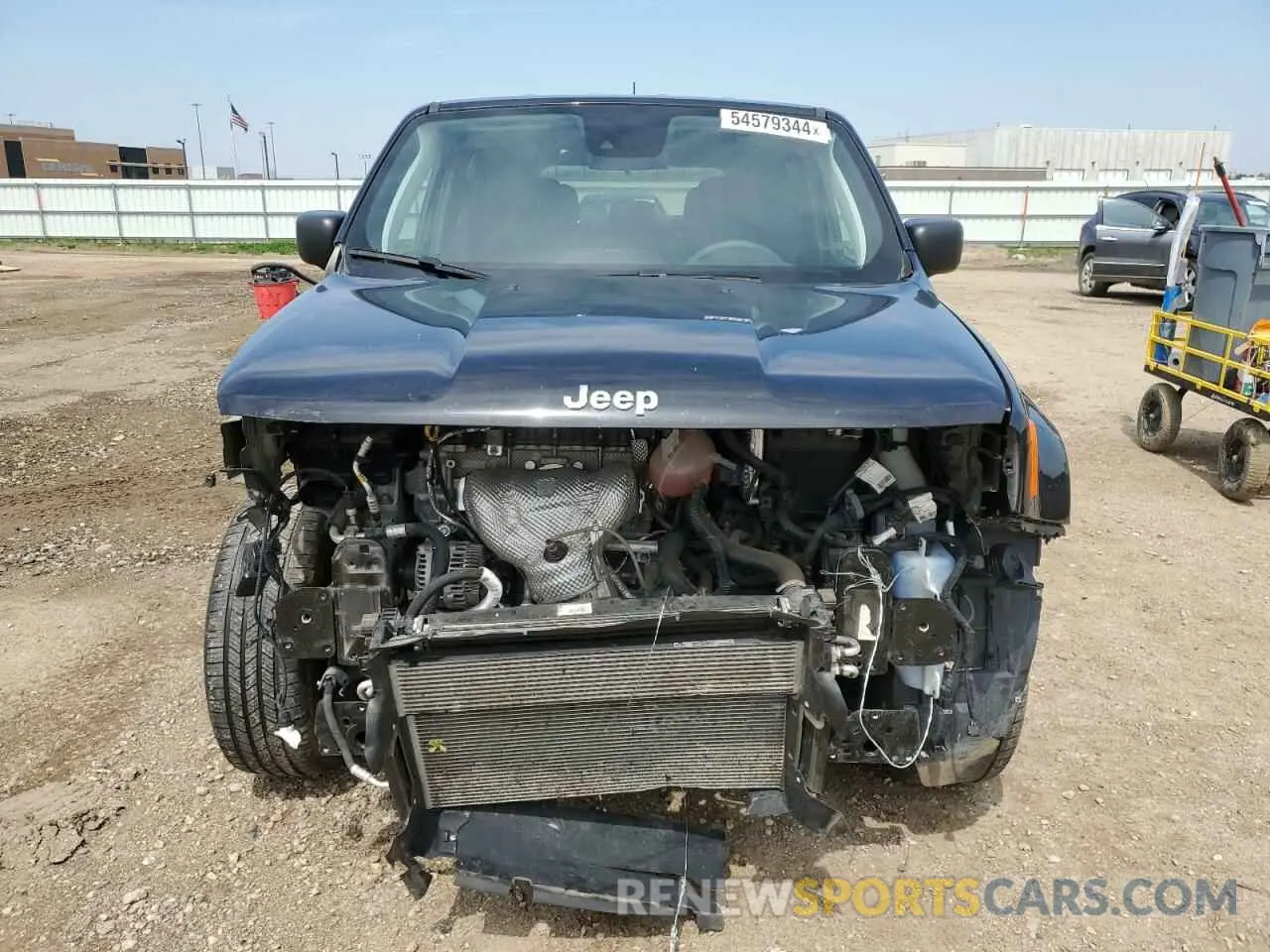 5 fotografías del automóvil dañado ZACNJDAB6MPN32408 JEEP RENEGADE 2021