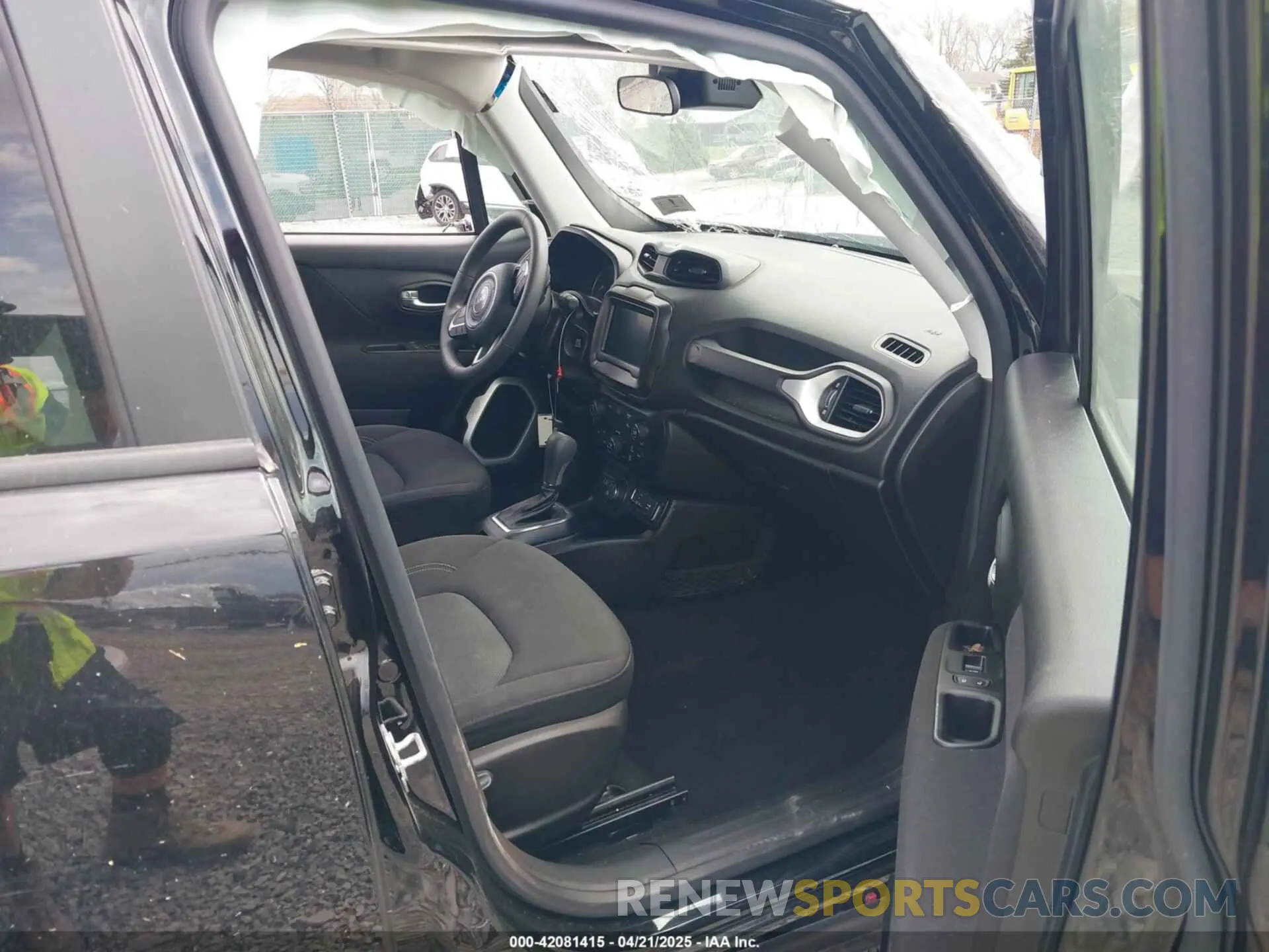 5 fotografías del automóvil dañado ZACNJDAB7MPM31877 JEEP RENEGADE 2021