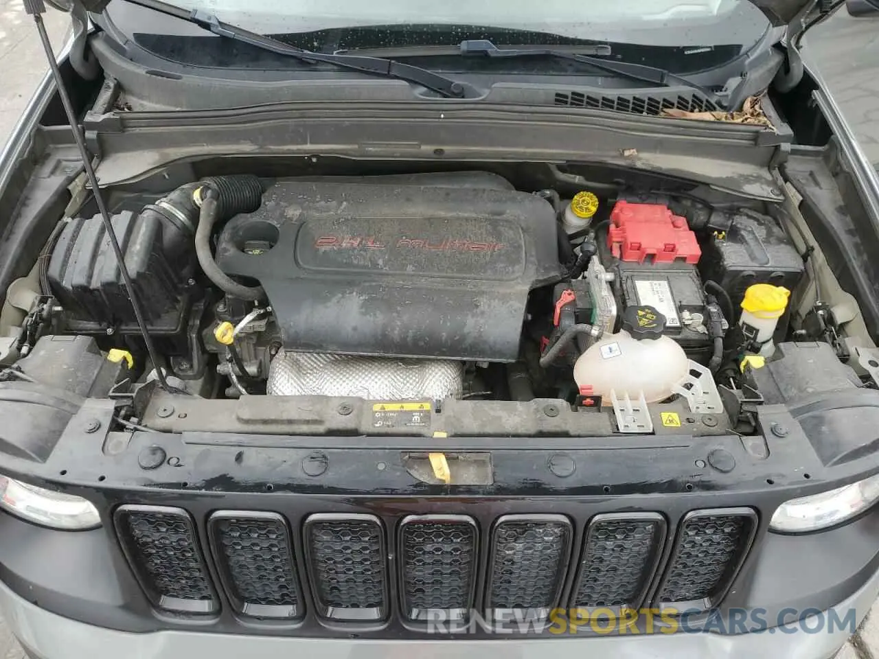 12 fotografías del automóvil dañado ZACNJDABXMPM30495 JEEP RENEGADE 2021