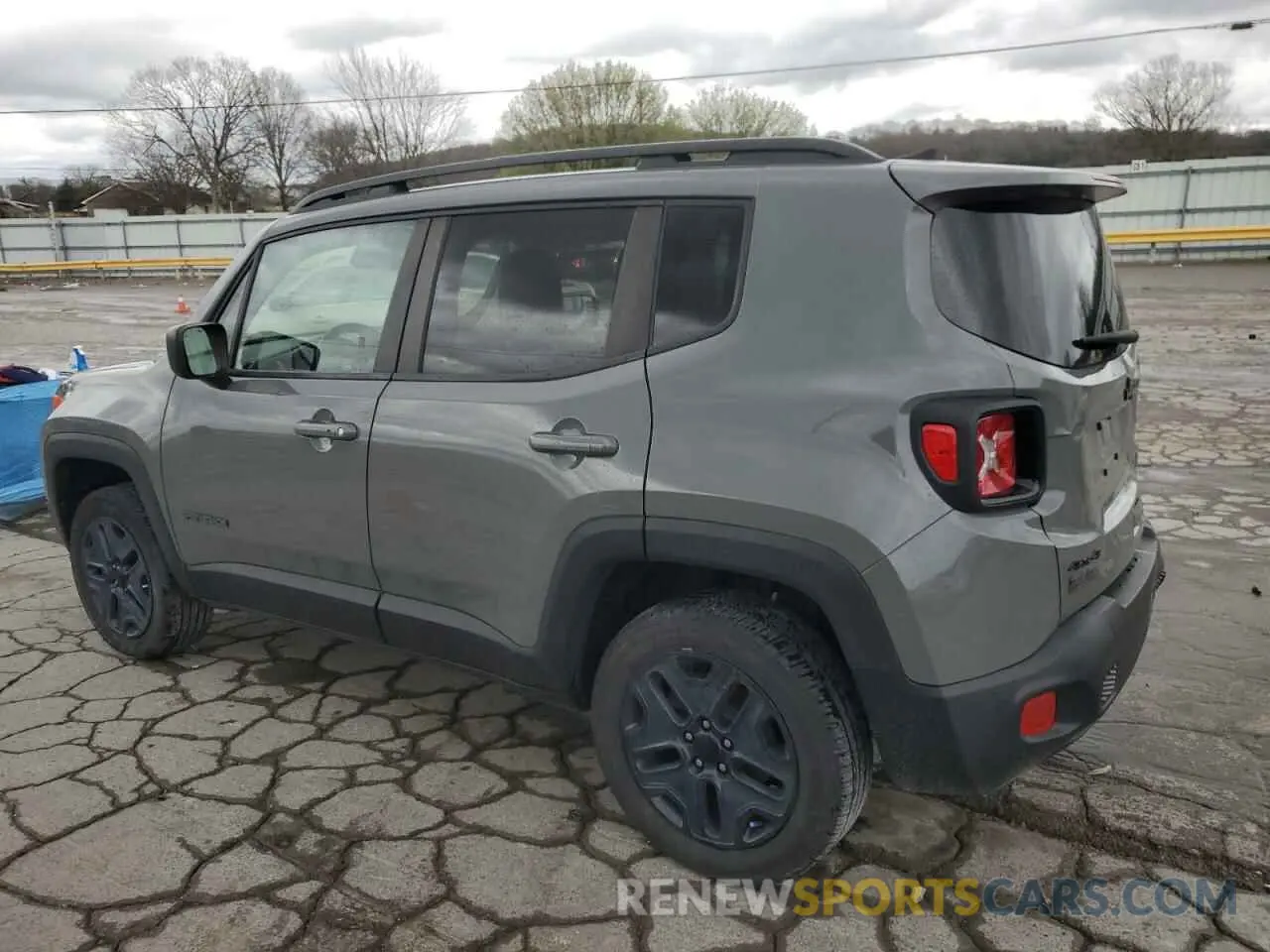 2 fotografías del automóvil dañado ZACNJDABXMPM30495 JEEP RENEGADE 2021
