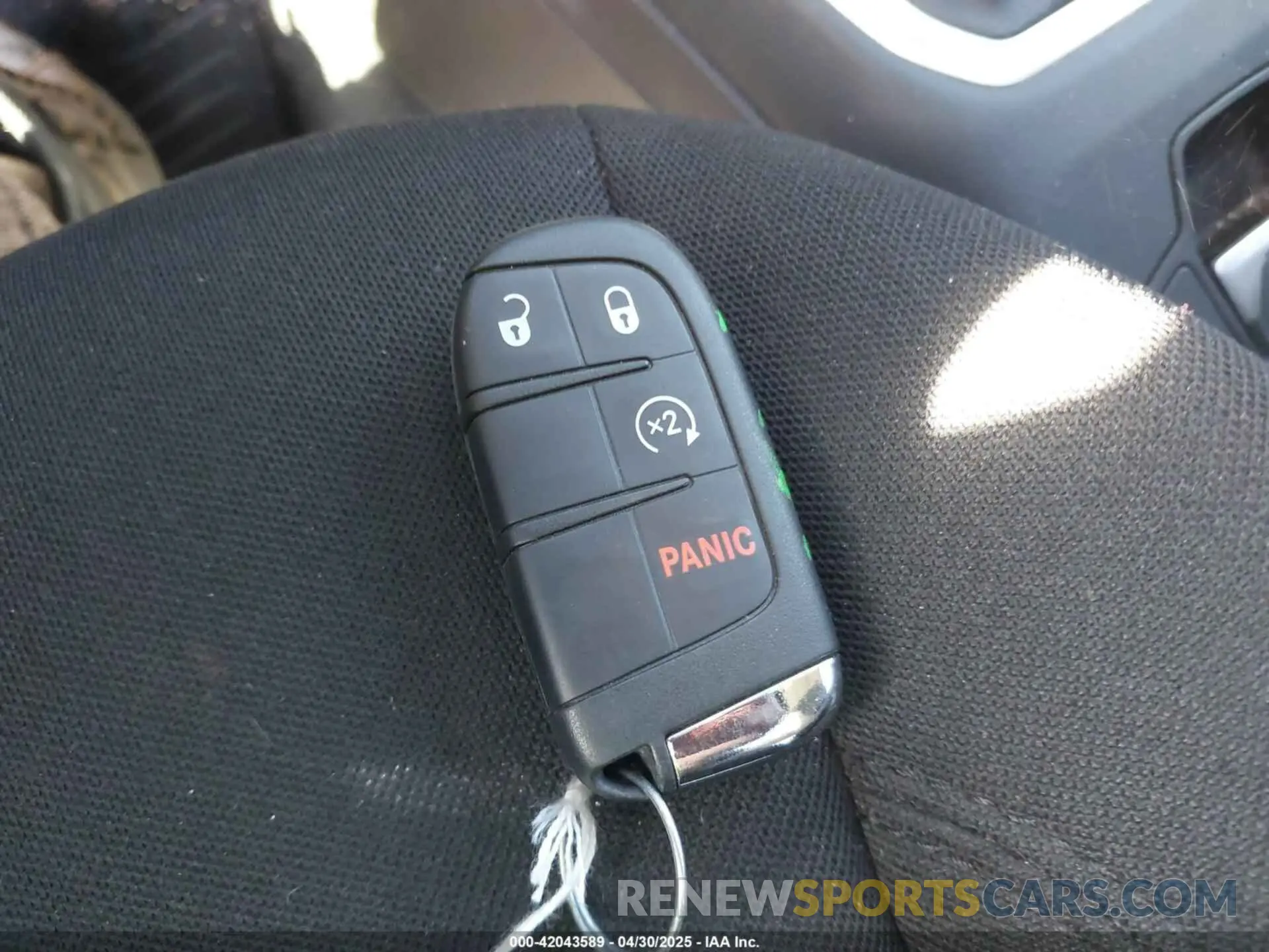 11 fotografías del automóvil dañado ZACNJDB14MPM34631 JEEP RENEGADE 2021