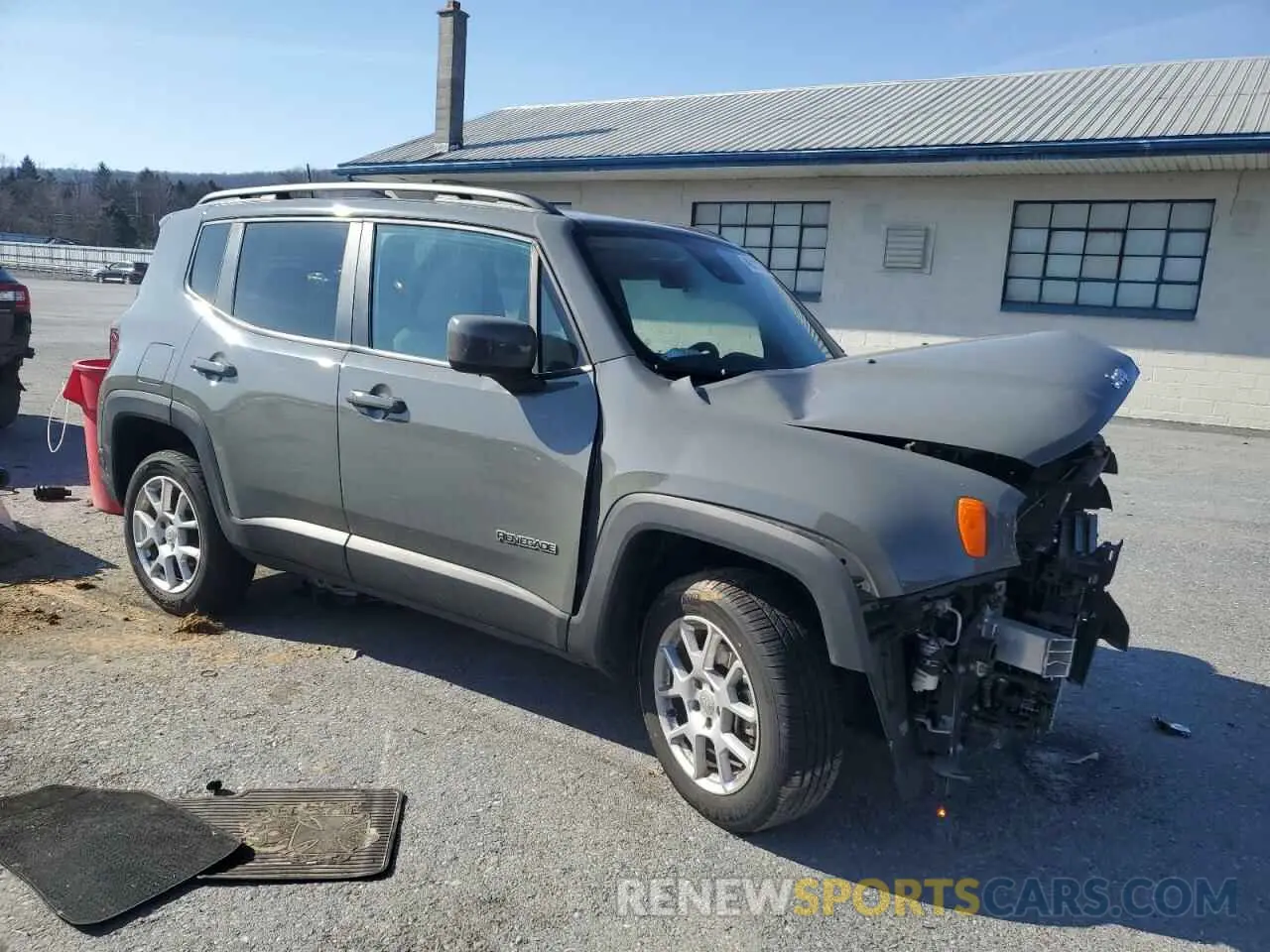 4 fotografías del automóvil dañado ZACNJDB17MPN32651 JEEP RENEGADE 2021