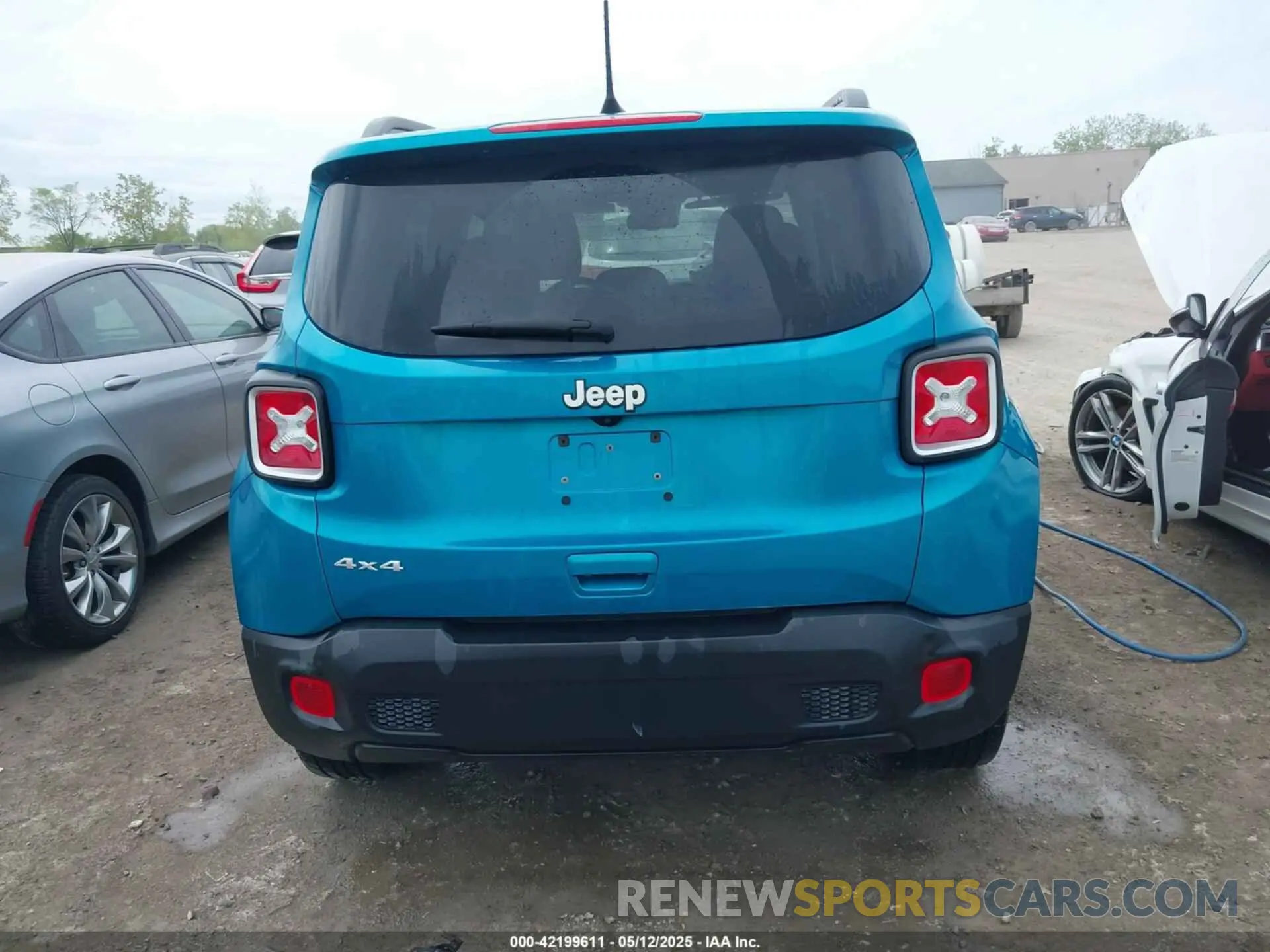 16 fotografías del automóvil dañado ZACNJDBB0MPM92423 JEEP RENEGADE 2021