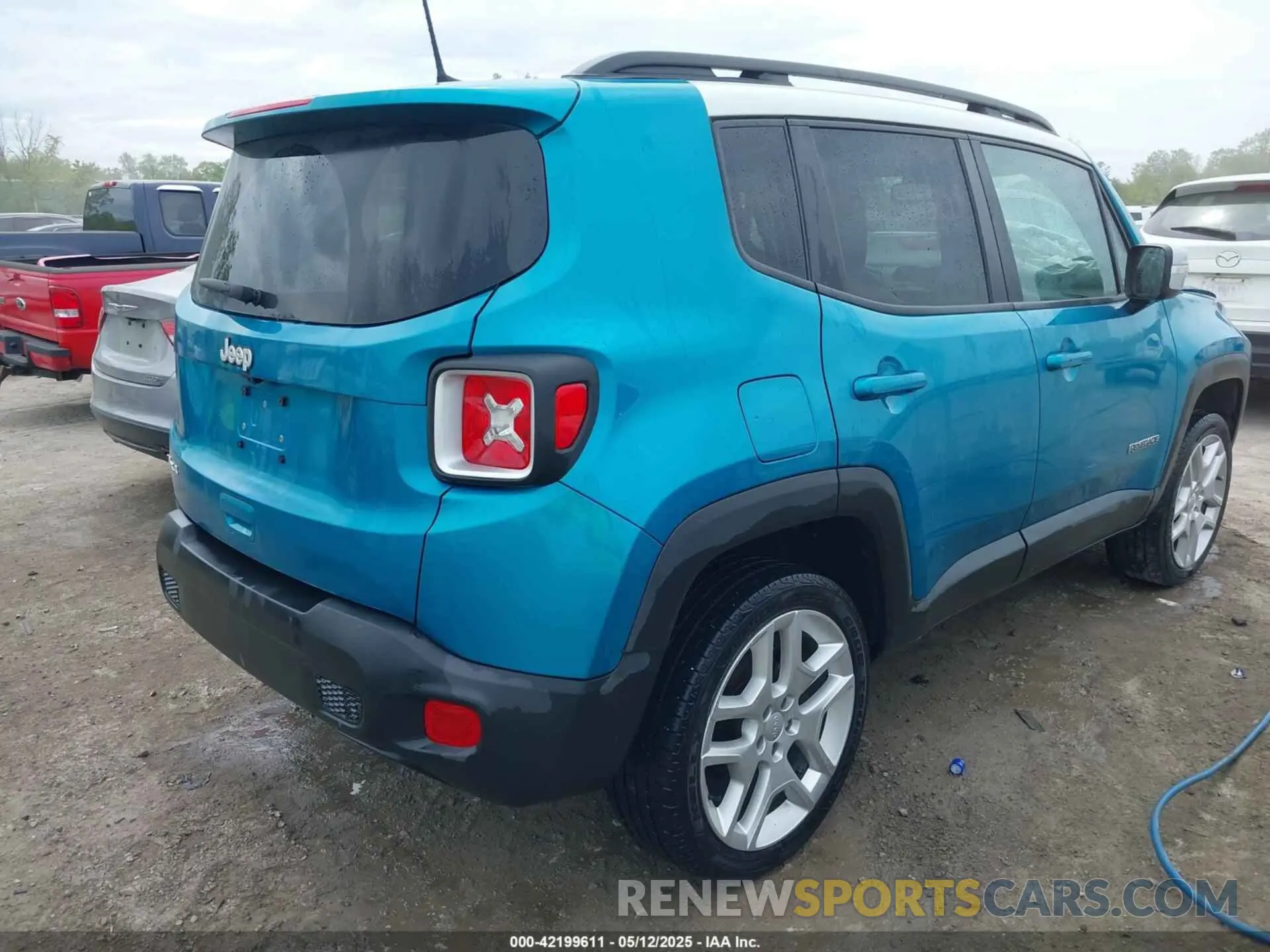 4 fotografías del automóvil dañado ZACNJDBB0MPM92423 JEEP RENEGADE 2021