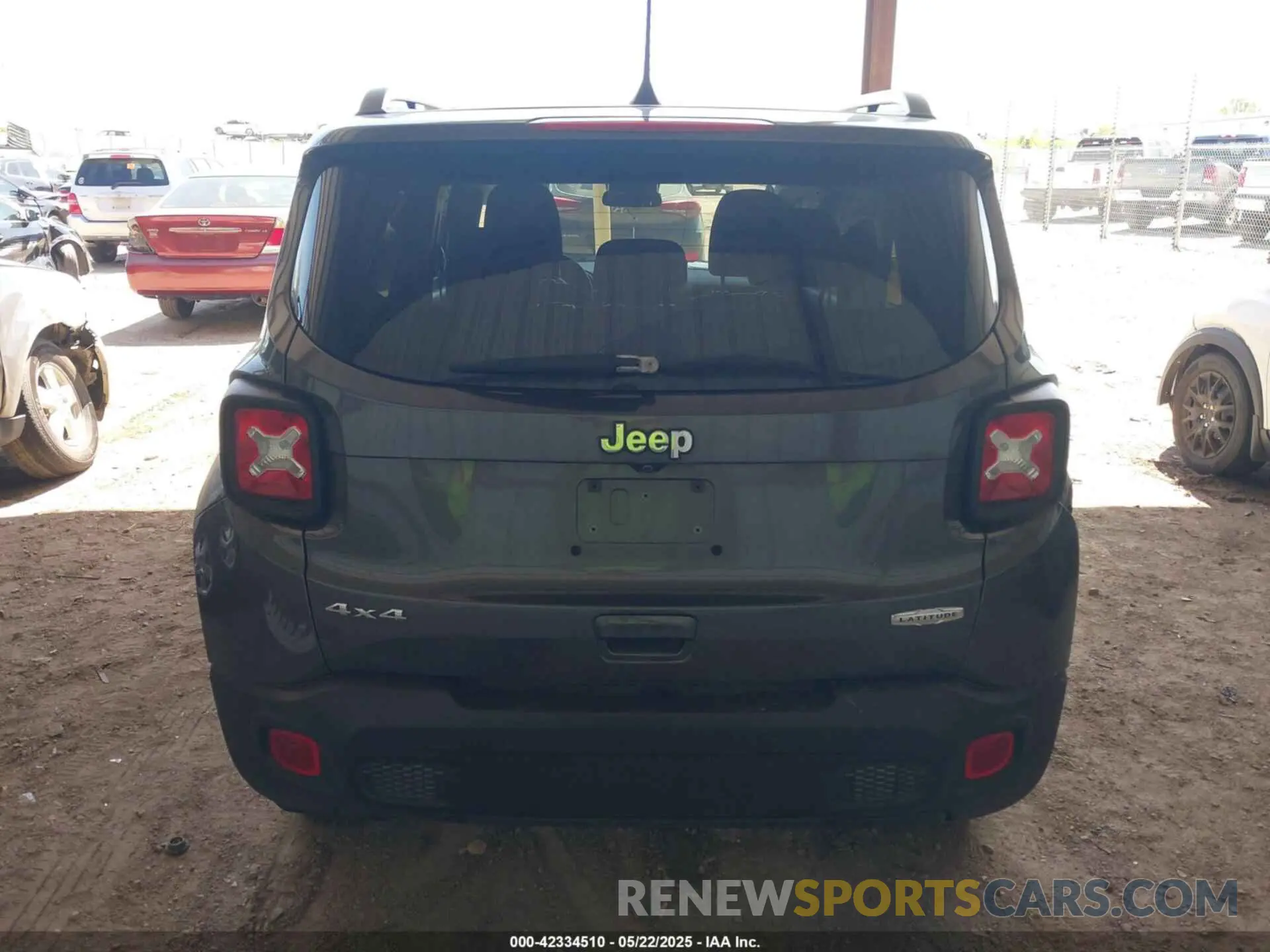 17 fotografías del automóvil dañado ZACNJDBB0MPN08135 JEEP RENEGADE 2021