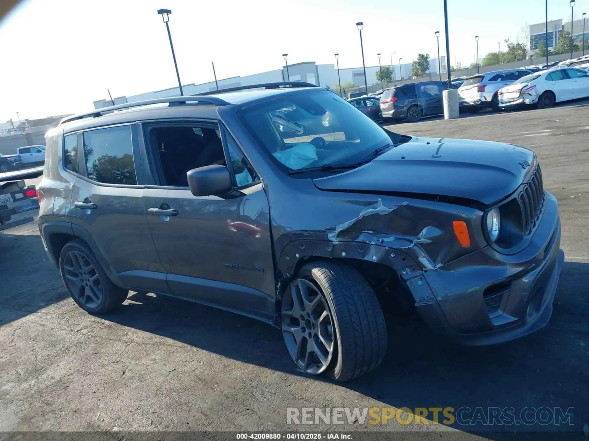 13 fotografías del automóvil dañado ZACNJDBB2MPM79995 JEEP RENEGADE 2021